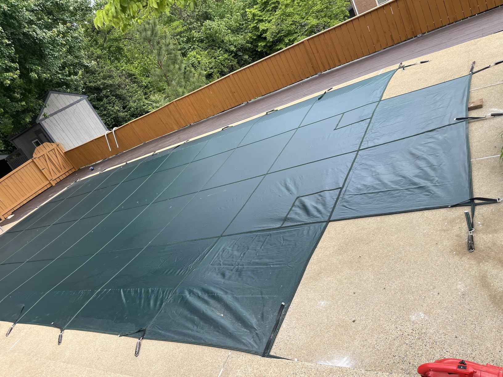 VEVOR Pool Safety Cover, 16 ft x 36 ft Rectangular Winter Inground Pool Cover, Triple Stitched, High Strength Mesh PP Material, Good Rain Permeability, Installation Hardware Included customer photo 1