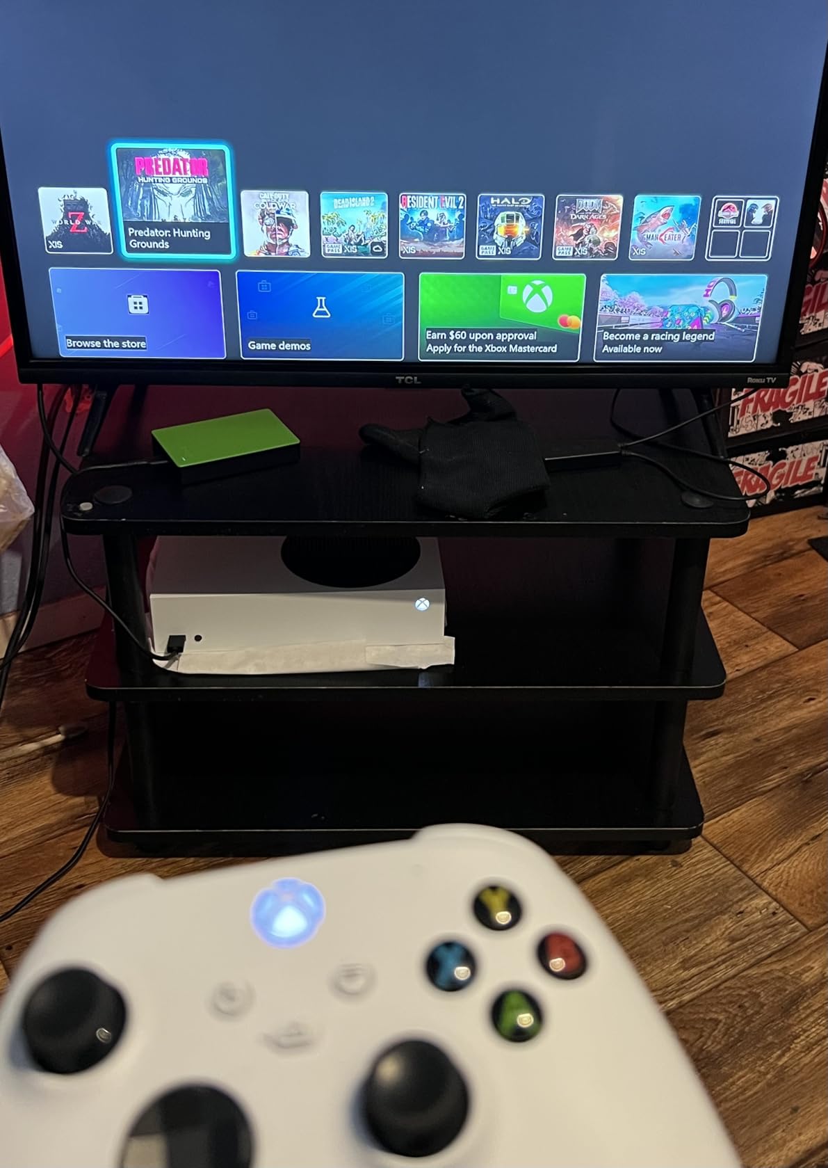 Xbox Series S - All Digital Gaming Console - 512GB SSD - Robot White customer photo 2