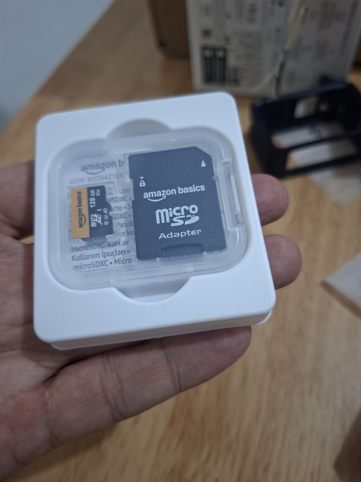 Amazon Basics 128GB microSDXC Memory Card with Adapter for Smartphones, Drones, Cameras, Full HD, Read Speed Up to 200MB/s, 1-Pack customer photo 1