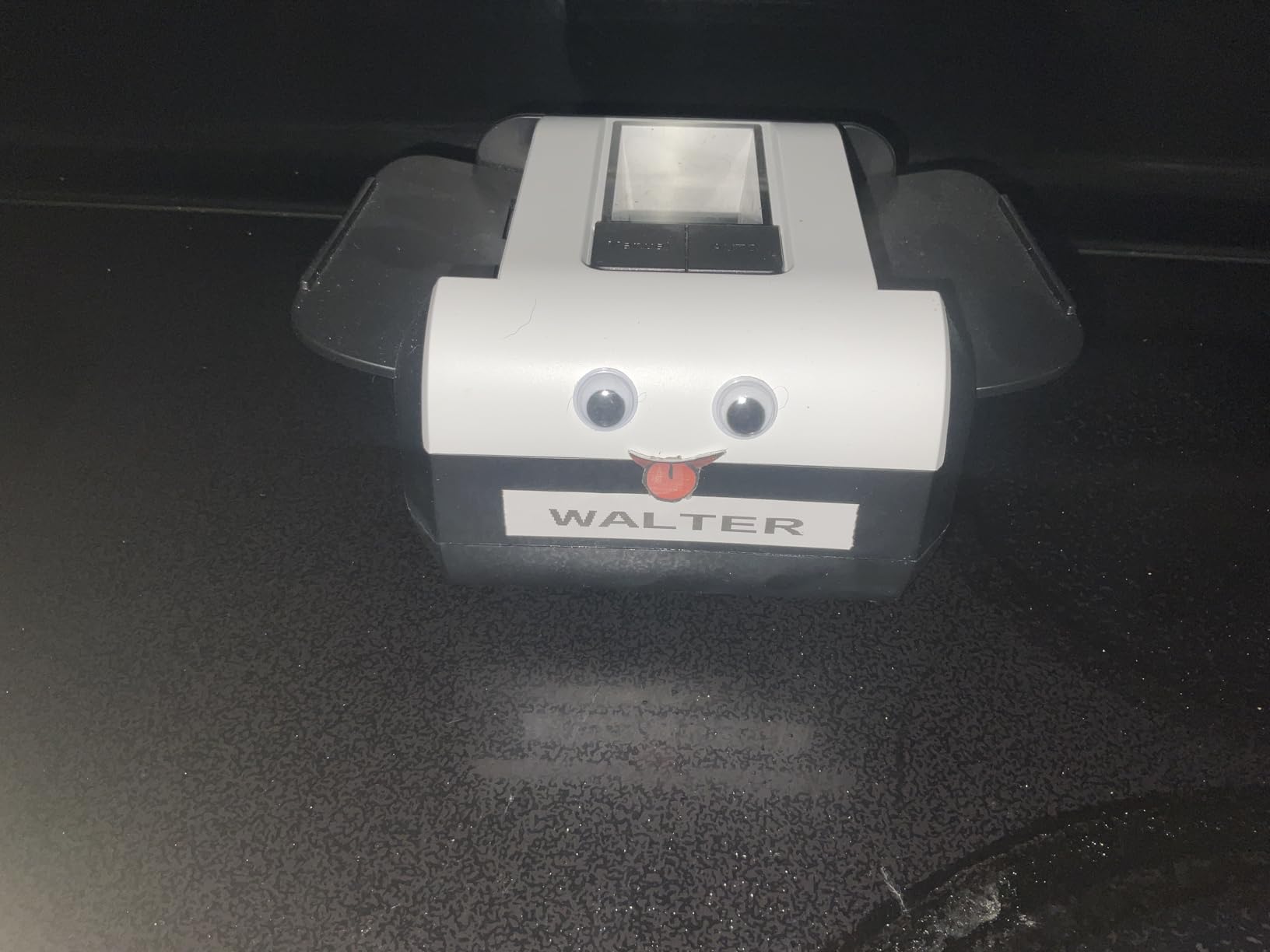 ShuffleBox S1 Automatic Card Shuffler with 2000mAh Rechargeable Built-in Battery, 2 Deck Ultra Quiet Shuffling Machine customer photo 2