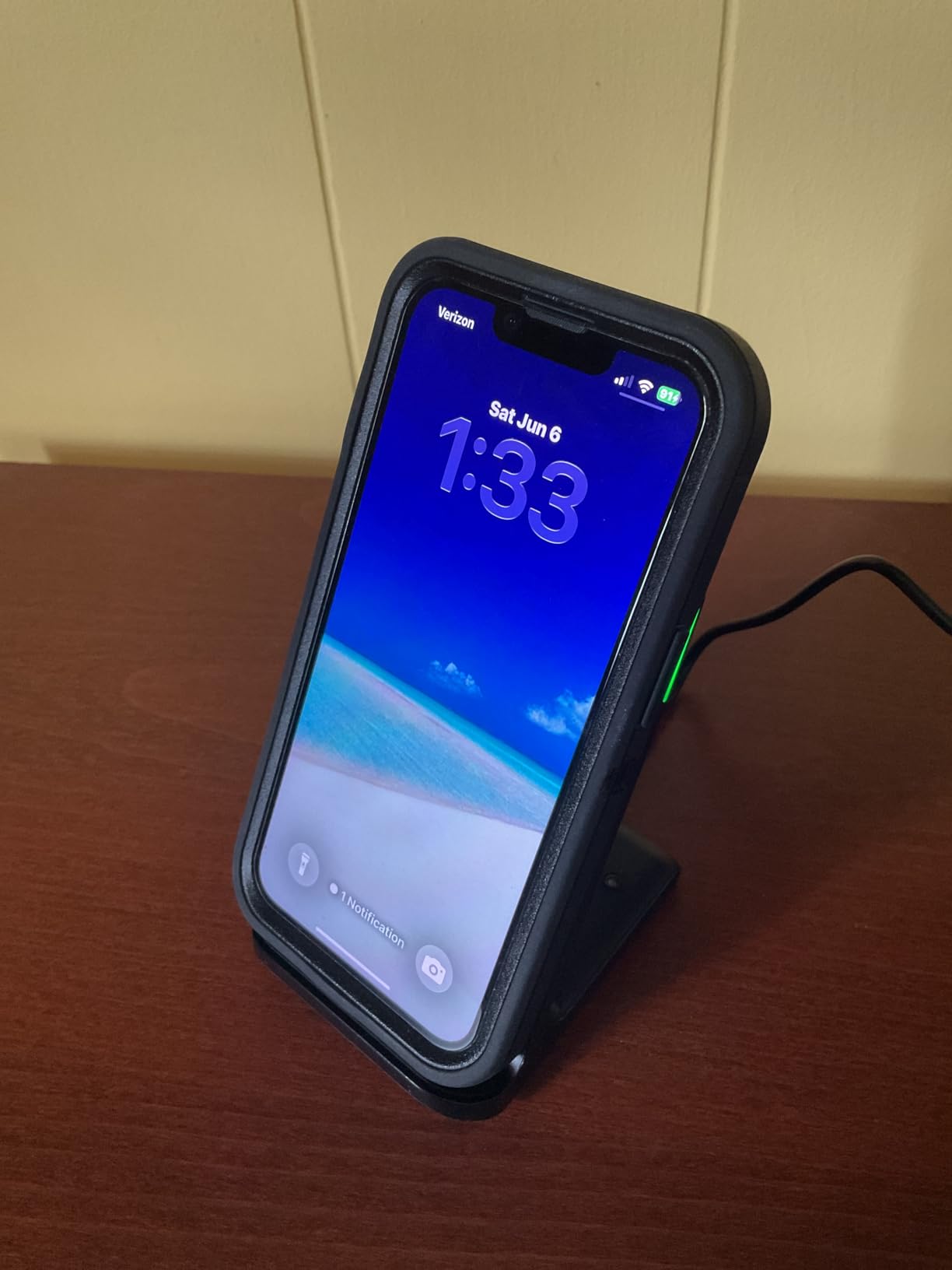 INIU Wireless Charger Station, 15W Fast Wireless Charging Stand for Official and Home Compatible with iPhone 17 16 15 14 13 12 Pro XS Samsung Galaxy S23 S22 S21 Note 20 Google etc customer photo 2