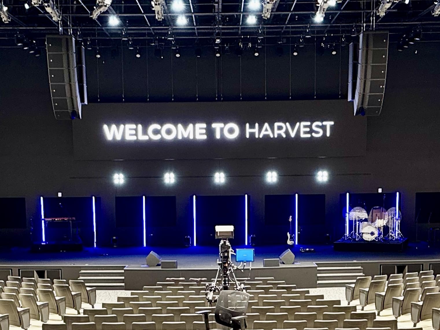 LED Stage Light Bar 2Pack: 60W RGB Color Mixing - DMX & RDM Control - 67 Chase Programs & 37 Static Colours - Seamless Splicing Uplights for Events DJ Church Concert Theater Home Party Performance customer photo 2