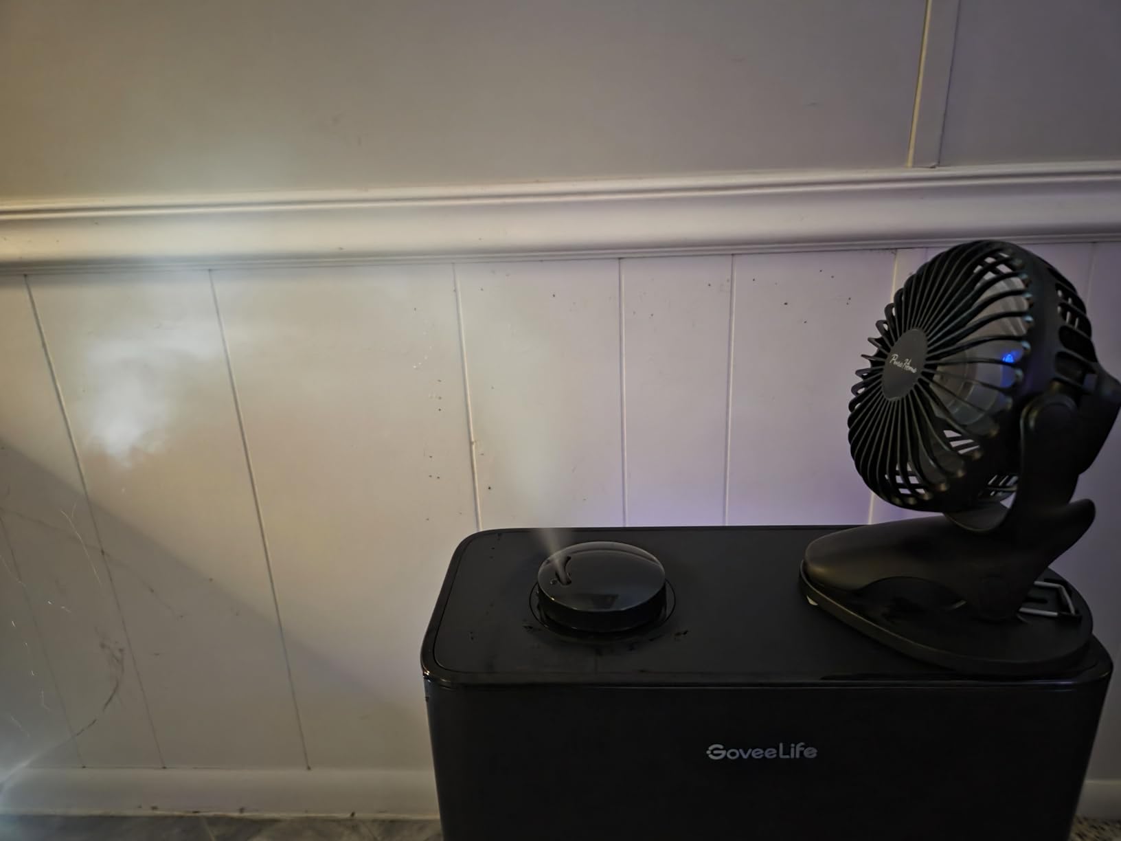 GoveeLife Smart Humidifiers for Bedroom Large Room, Top-Fill Cool Mist 6L WiFi Air Humidifier, Auto Mode, App & Voice Control, 60H Runtime, Rapid Humidification, RGB Nightlight Baby Plants, Black customer photo 1