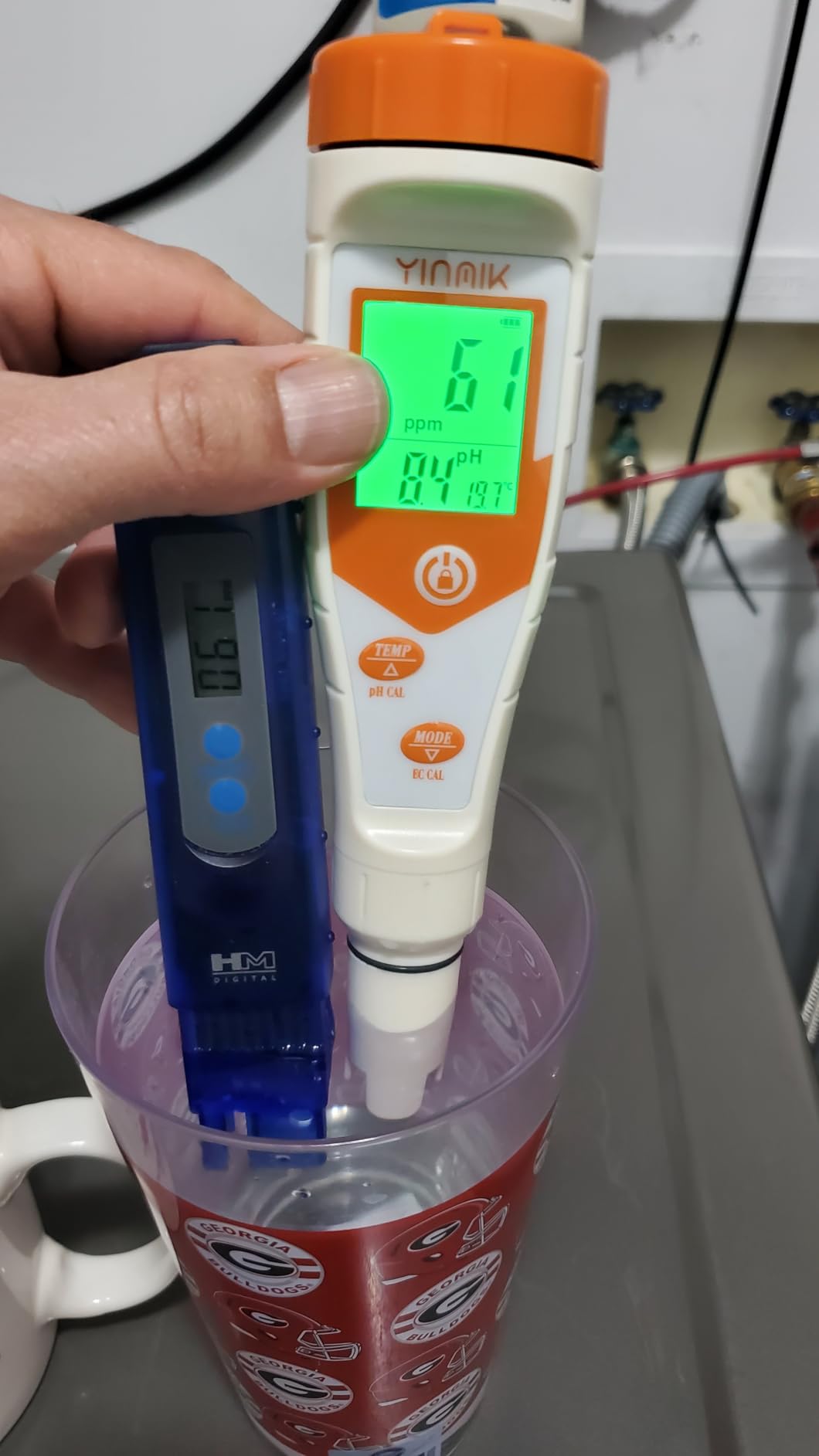 pH Meter for Hydroponics PPM EC Meter for Plant Nutrients Simultaneous Measurement of pH Conductivity TDS Temperature for Reservoir Tank Water DWC Aeroponic Garden Indoor Outdoor Growing customer photo 1