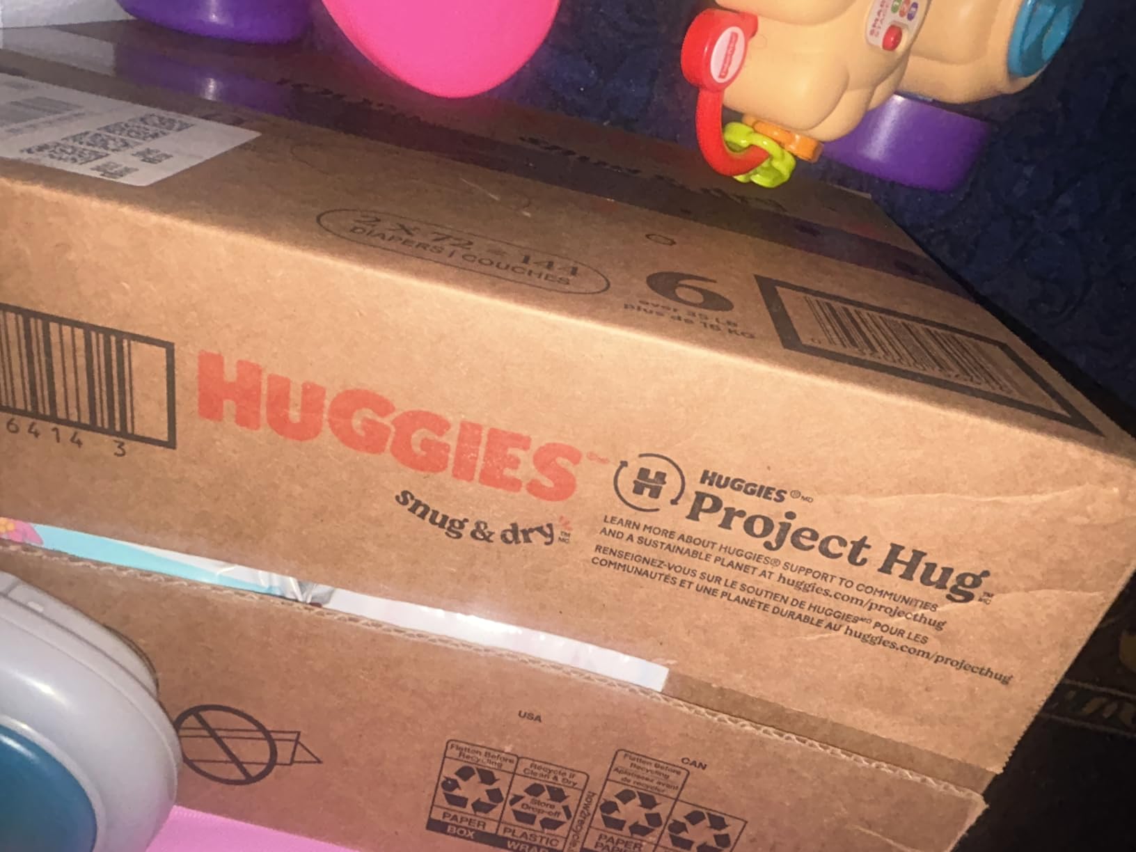 Huggies Size 5 Diapers, Snug & Dry Baby Diapers, Size 5 (27+ lbs), 168 Count (6 Packs of 28), Packaging May Vary customer photo 2