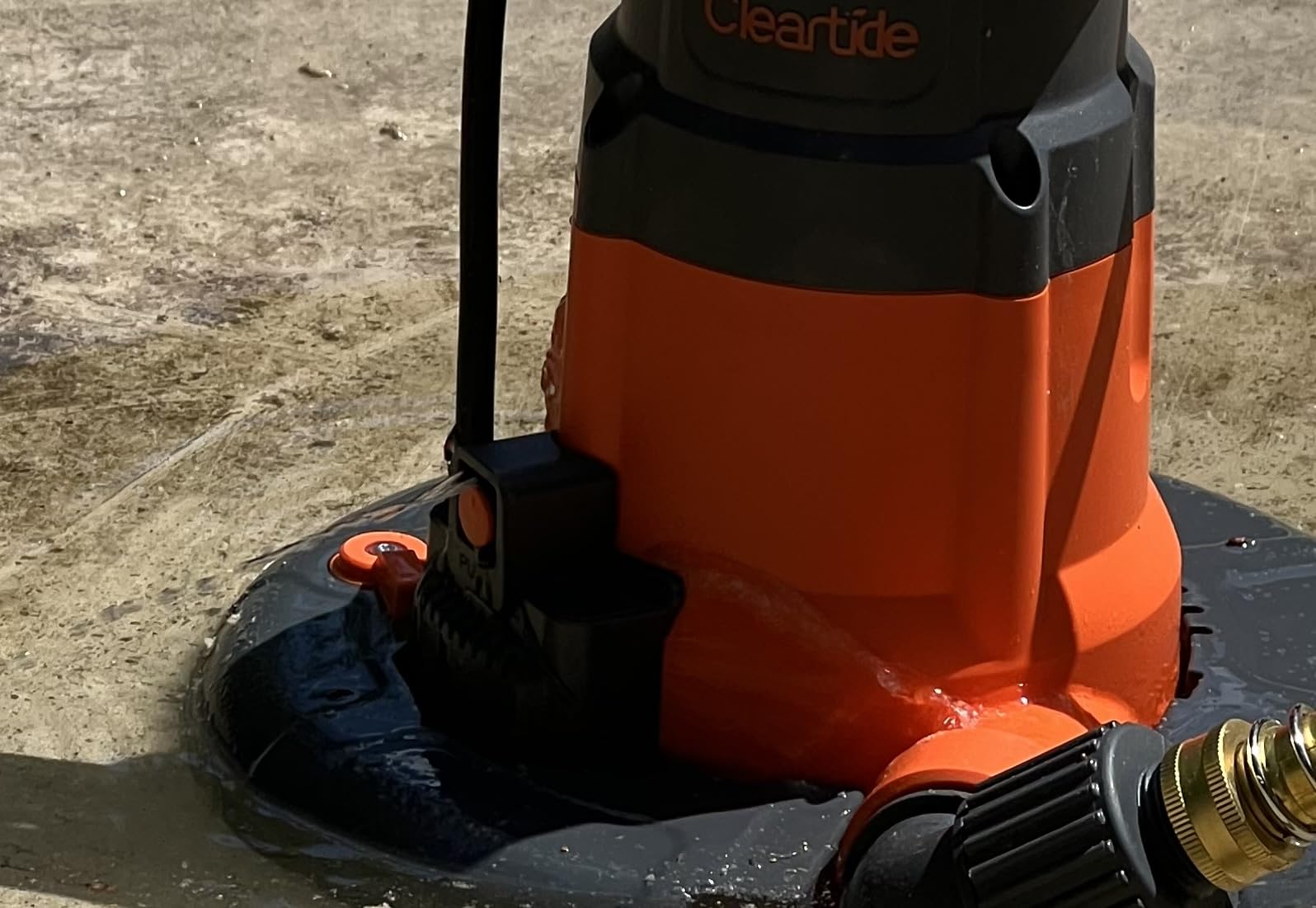Cleartide Smart Automatic Water Pool Cover Pump, Submersible Pump Removes Water from Inground/Above Ground Winter Swimming Pools, 1/3 HP 2790 GPH, Auto On/Off & Freeze Protection, 25ft Cord, 120V AC customer photo 1