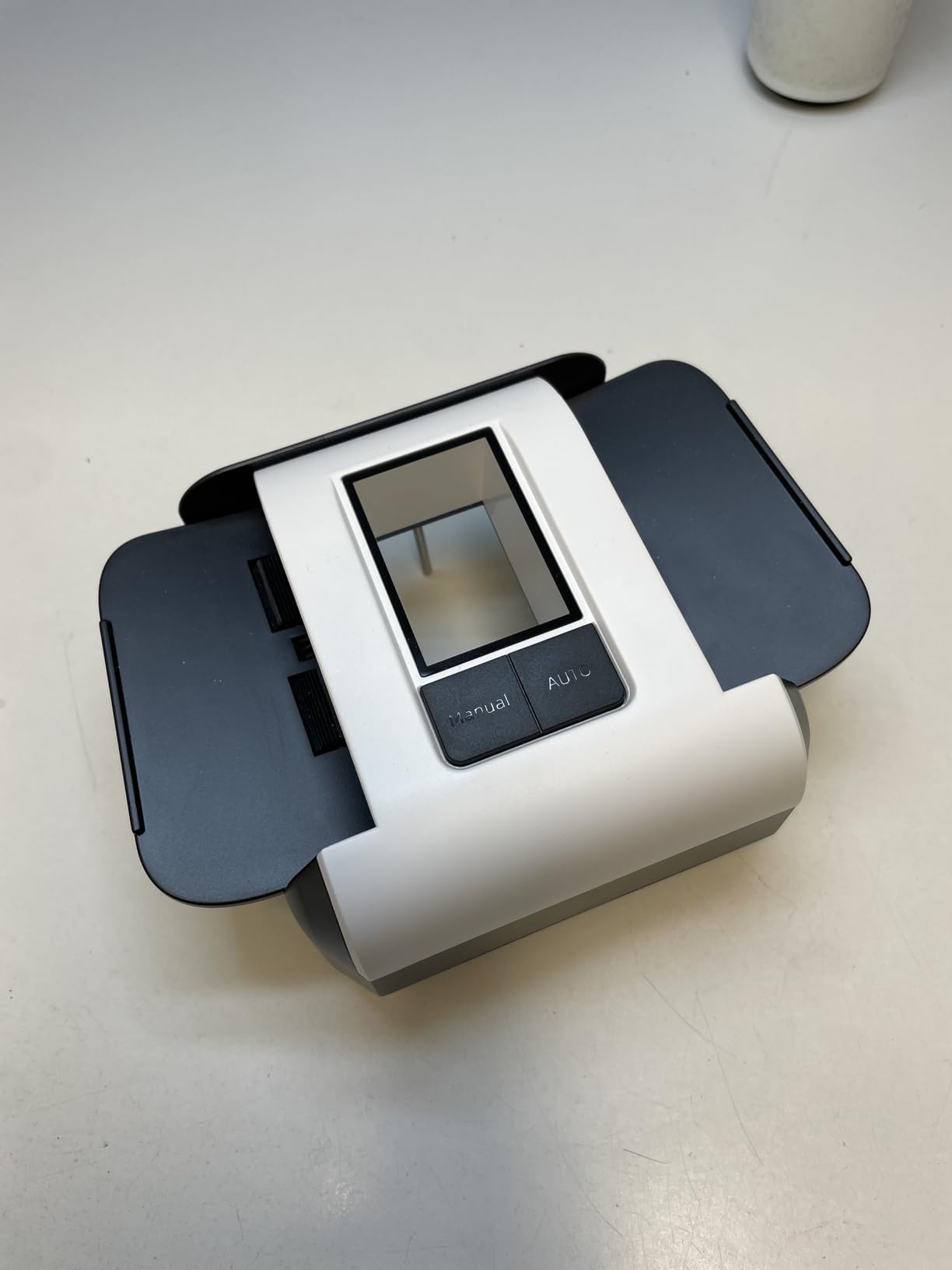 Automatic Card Shuffler with Dual Modes, Rechargeable 1-2 Deck Card Shuffle Machine, Low Noise Operation Card Shuffler for Poker, UNO, Blackjack, Skip-Bo, Phase 10 customer photo 1