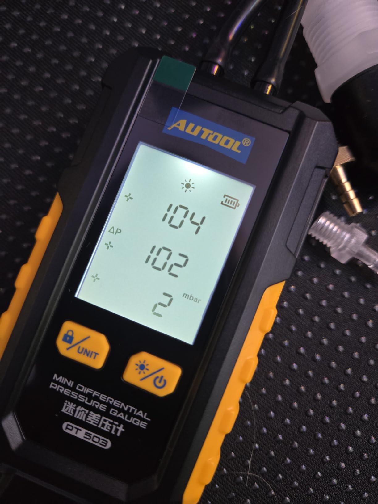Manometer, Dual-Port HVAC Manometer with 7 Adapters, 10 Units Switch, Data Locking & Storage, Backlit Display Screen Gas Pressure Tester, -100 to 200Kpa, PT520 customer photo 1