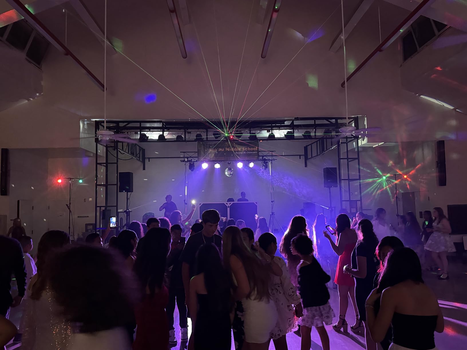 XWSTGEQ 1500W Low Lying Fog Machine - Ground Fog Effect with Wireless Remote & DMX 512 - Water Based with Tube for Weddings, Halloween, DJ Stage & Parties customer photo 2