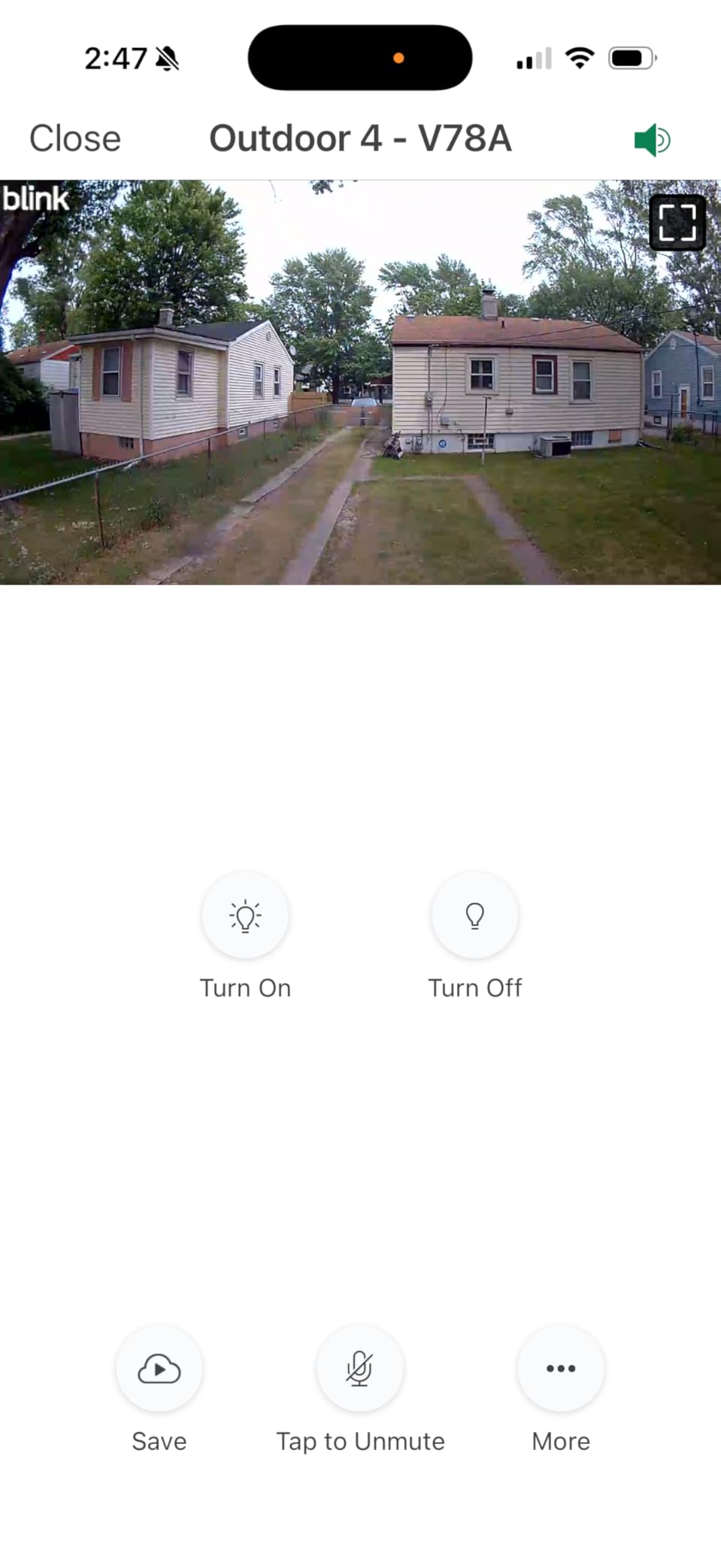 Outdoor 4 Floodlight Camera - Wireless smart security camera, 700 lumens, two-year battery life, enhanced motion detection, Sync Module Core included - 1 camera system customer photo 1