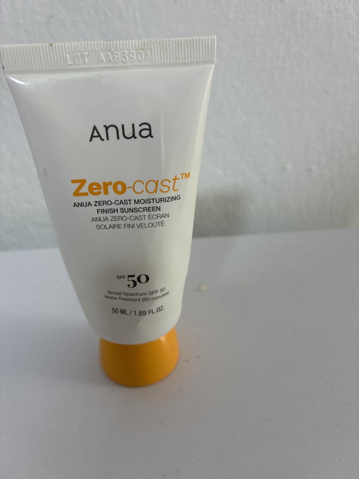 Anua Zero-Cast Moisturizing Sunscreen SPF 50, Glow Natural Sunscreen for Face, No White Cast, Hyaluronic Acid, Niacinamide, Korean Skincare, 1.69 fl oz customer photo 1