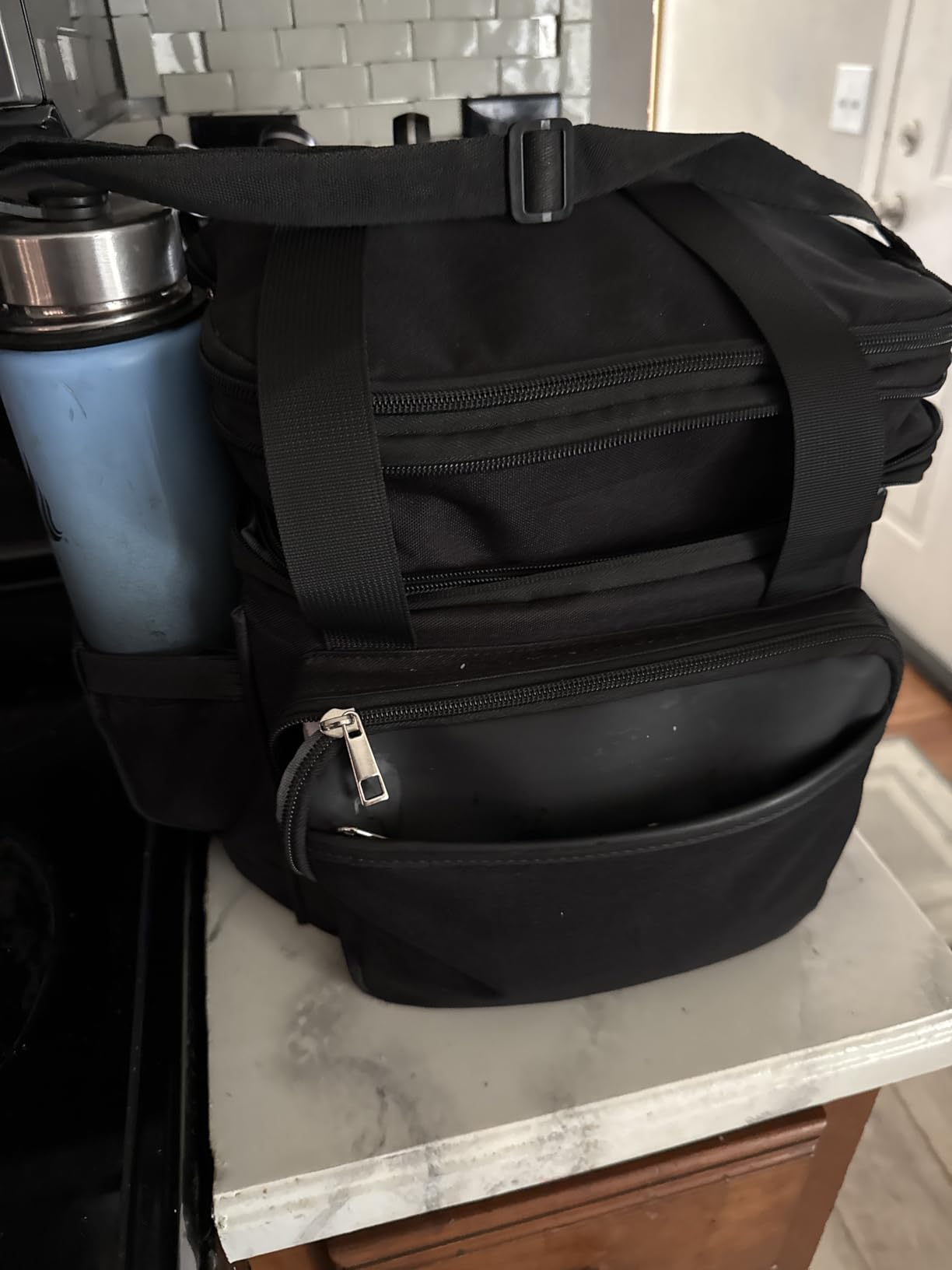 holuxer Insulated Lunch Bag & Lunch Box for Men - Double Deck Reusable Lunch Bag for Women Tote Cooler Bag Leakproof Soft Expandable - Large Lunchbox for Work/Adult/Picnic/Outdoor (Black，15L) customer photo 2