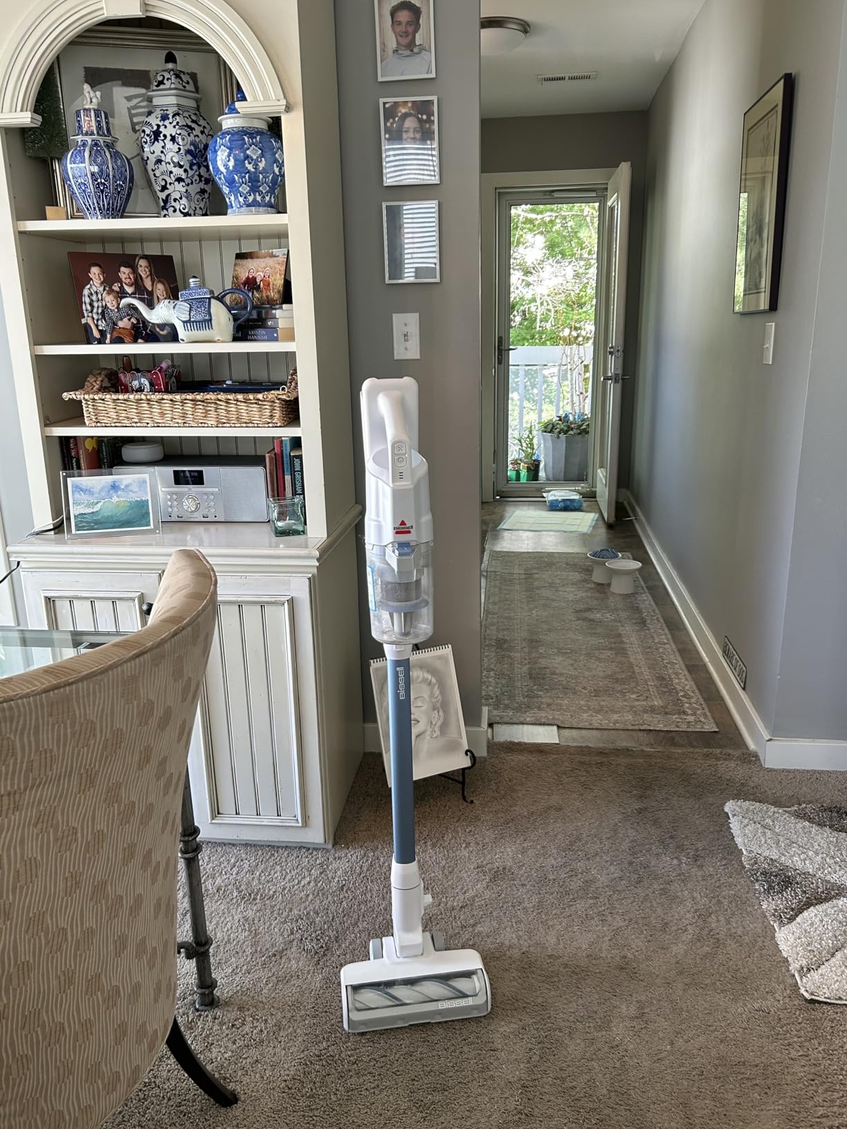 Bissell PowerClean 200W Self-Standing Cordless Vacuum, Tangle Free Brush Roll, Wall Mount, Upholstery Tool customer photo 1