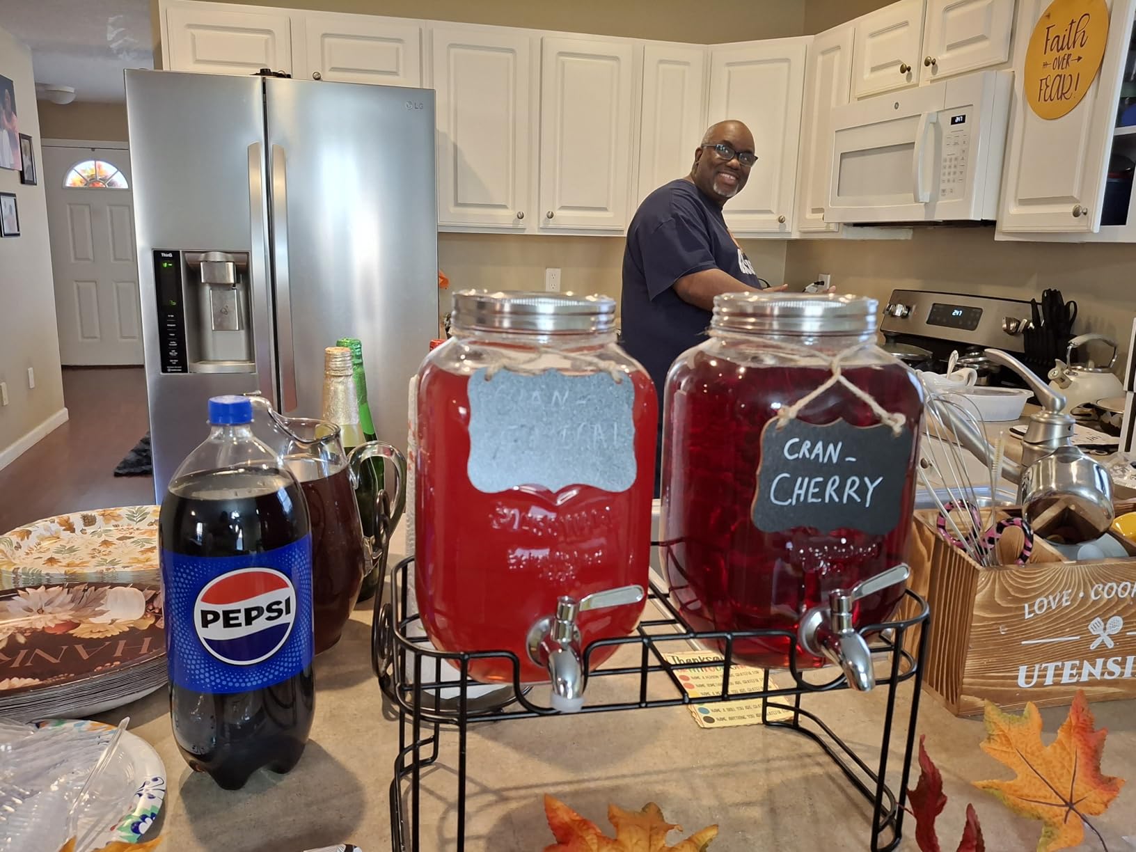 1 Gallon Glass Drink Dispensers for Parties, 2 Pack Beverage Dispenser with Stand, Fruit Infuser & Leakproof Stainless Steel Spigot, Juice Dispenser for Lemonade, Iced Tea, Sun Tea & Infused Water customer photo 2