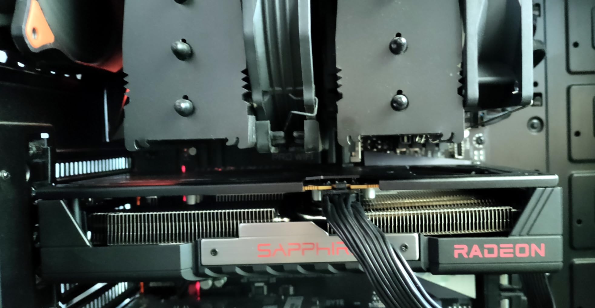 Sapphire Pulse AMD Radeon RX 9060 XT Gaming OC Graphics Card with 16GB GDDR6 customer photo 1