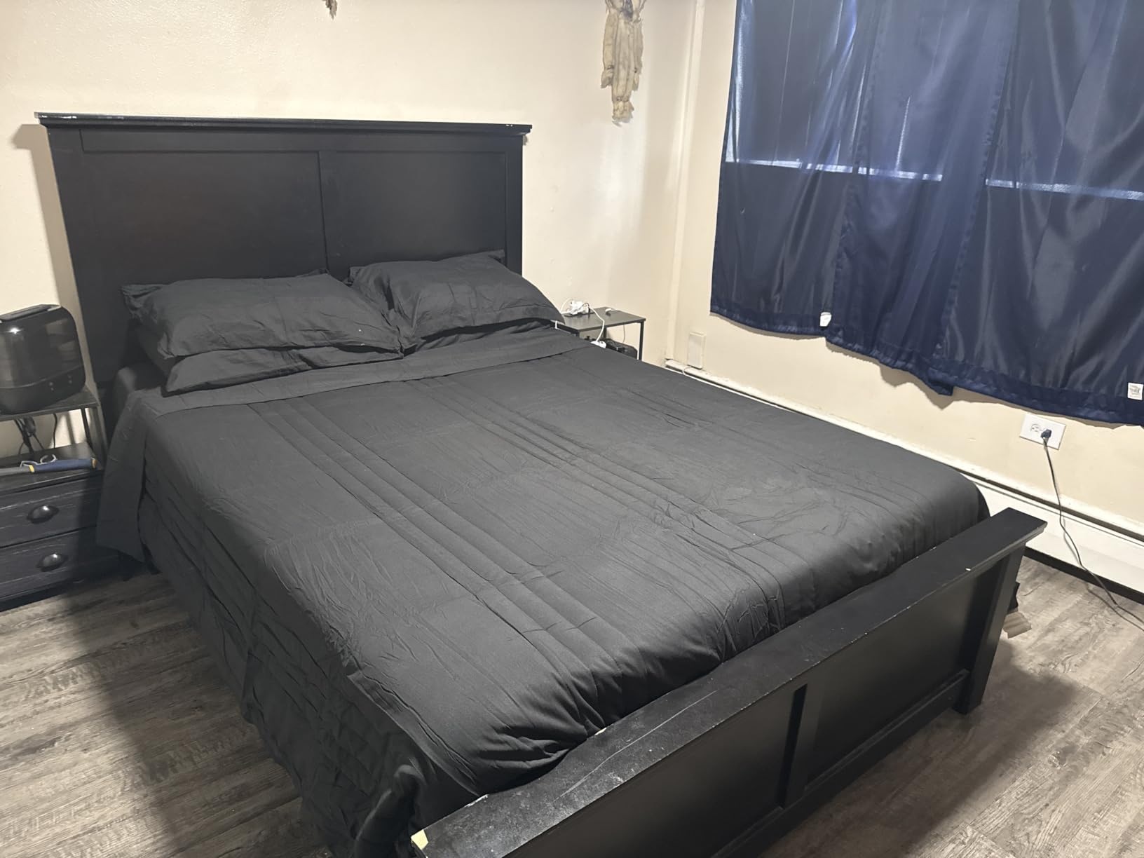Queen Comforter Set Black, 7 Pieces Bed in a Bag Queen Size, Lightweight Microfiber Bedding Set with Comforter, Flat Sheet, Fitted Sheet, Pillowcases & Shams, Deep Pocket All Season Bed Set customer photo 1