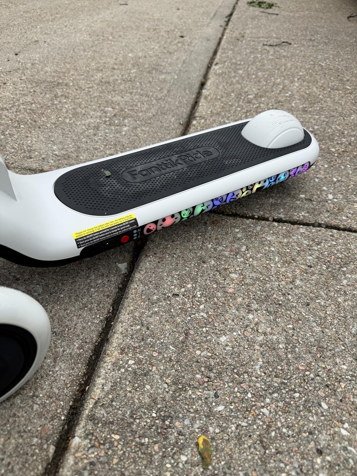FanttikRide K9 Pro 3 Wheel Electric Scooter for Kids 3-6, Adjustable Height for Riders 3.3-4.6ft, 88 lbs, Up to 40 min, 3.5 Miles Range, AI & 2 Max Speed 3.7/6.2 MPH, UL2272 Certified customer photo 1