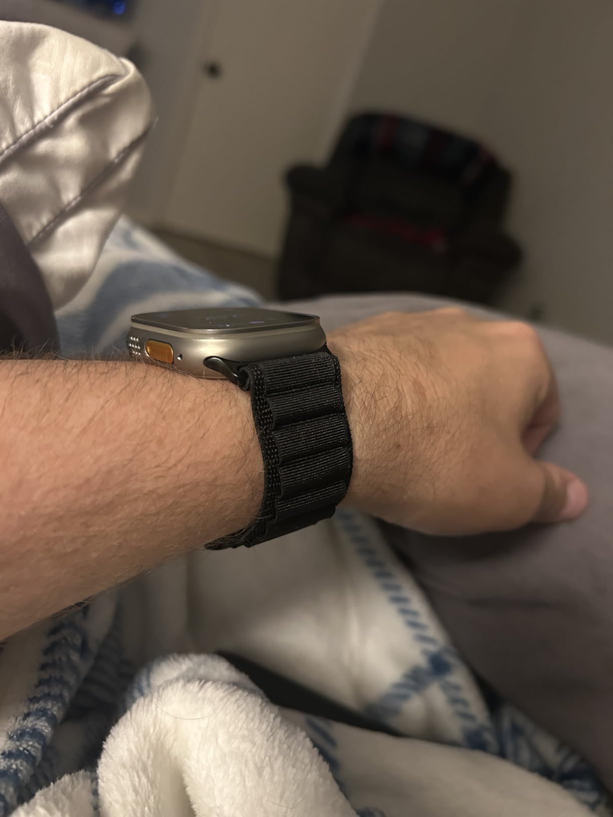 Spigen for Apple Watch Band, Compatible with Ultra 3/2/1 49mm, Series 11/10 46mm, 9/8/7 45mm, SE3/SE2/SE/6/5/4 44mm, 3/2/1 42mm Lightweight Fabric Strap customer photo 2