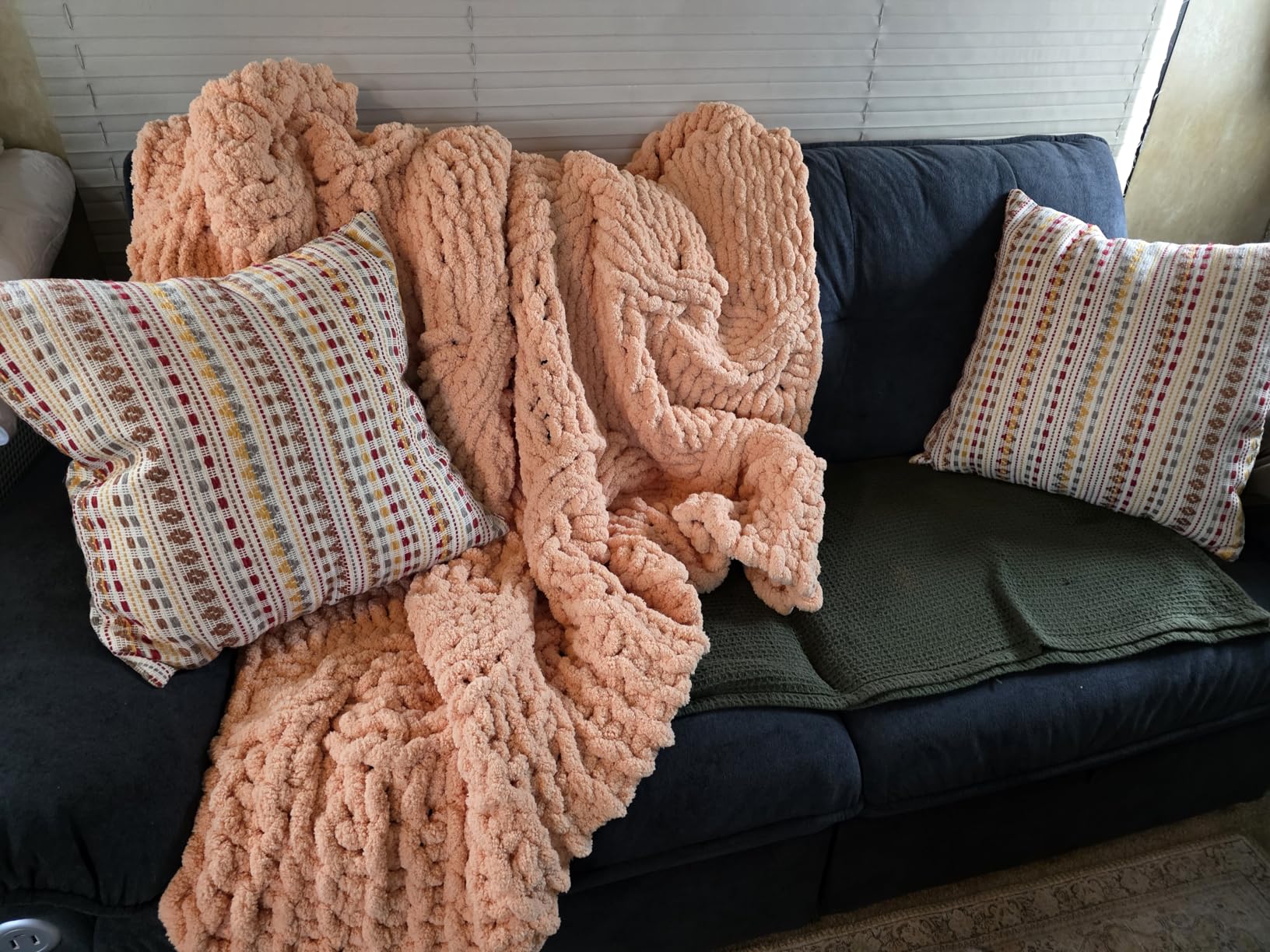 Chunky Knit Blanket Throw - 100% Hand Knitted Chunky Soft Throw Blanket for Couch, Thick and Warm Blanket for Winter, Purple, 50x60 Inches customer photo 1