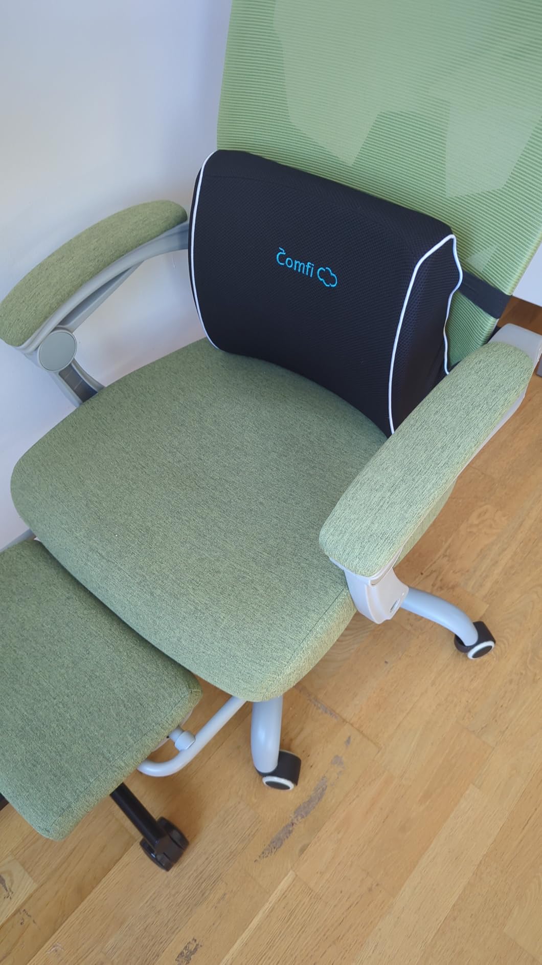 Sweetcrispy Office Computer Desk Chair with Footrest, Ergonomic High-Back Mesh Rolling Work Swivel Chairs with Wheels, Comfortable Lumbar Support, Comfy Arms for Home, Bedroom, Study, Student, Light Grey customer photo 1
