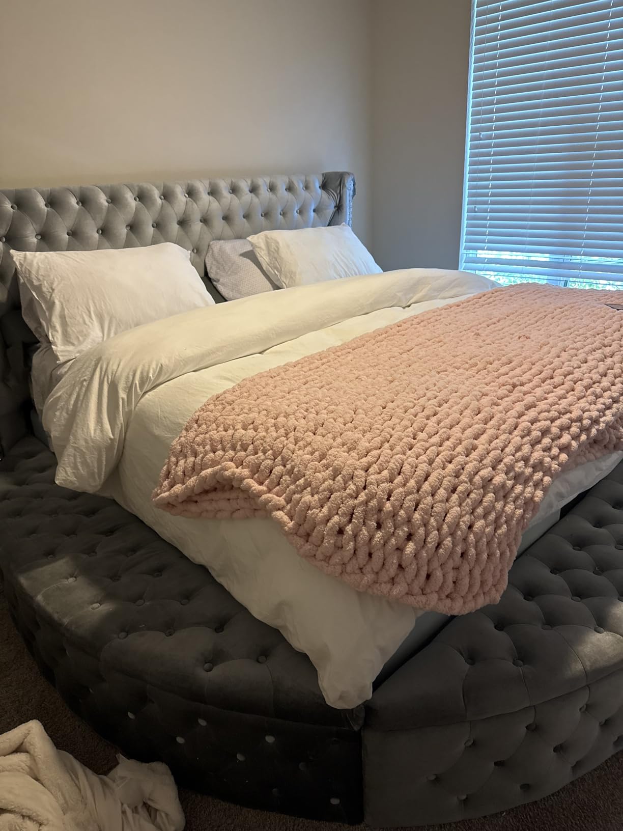 bearberry Chunky Knit Throw Blanket 60x80 Inches Handmade, Soft Jumbo Chenille Yarn with Cable Rope Knot Design, Thick Cozy Large Blanket for Couch, Sofa, Bed & Living Room Home Decor, Cream customer photo 1