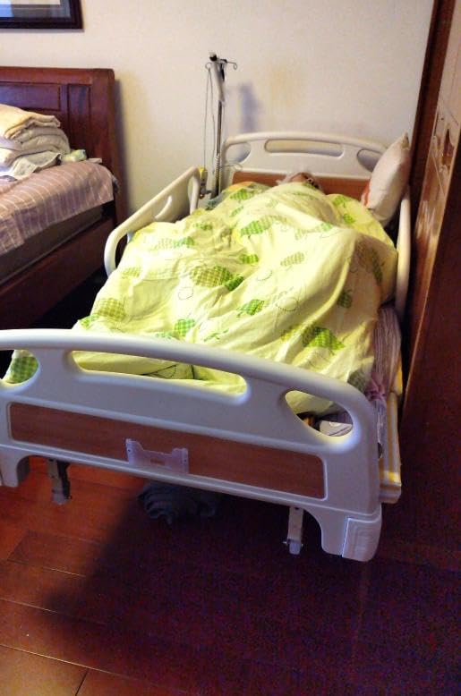 Premium Hospital Bed - 10 Function Full Electric Hospital Bed, 0-45° Timed Side Turn, Electric Medical Bed with Mattress & ABS Rails, Bedpan, Dining Table Board, IV Pole, Casters, Up to 550LBS customer photo 1