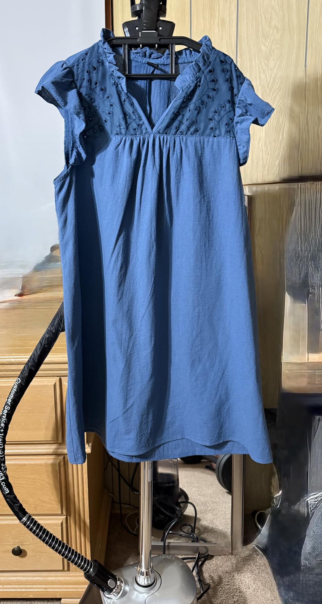 LAKALA Garment Steamer for Clothes, 30-Second Instant Heat-Up, 2.5L Water Tanks, with Pant Clips & Dual Hanger, Powerful Handheld, 4-Stage Adjustable Height, Standing Floor Steamer Wrinkle Remover customer photo 2