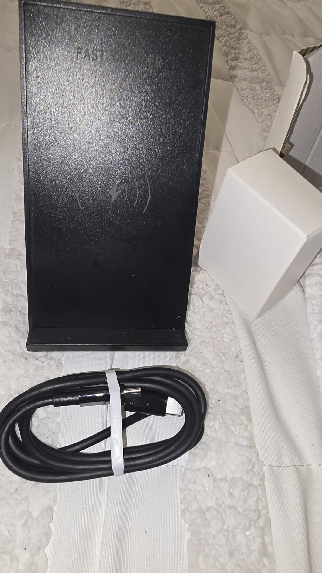 Wireless Charger Station, 15W Desk Wireless Charging Stand 20W USB C Adapter for Apple iPhone 17 Pro/17/17/Air/16 Pro/16E/16 Plus/15/14/13, Samsung Galaxy S25/S24/S23/S22/Z Flip Fold/Note 20, Google etc customer photo 1