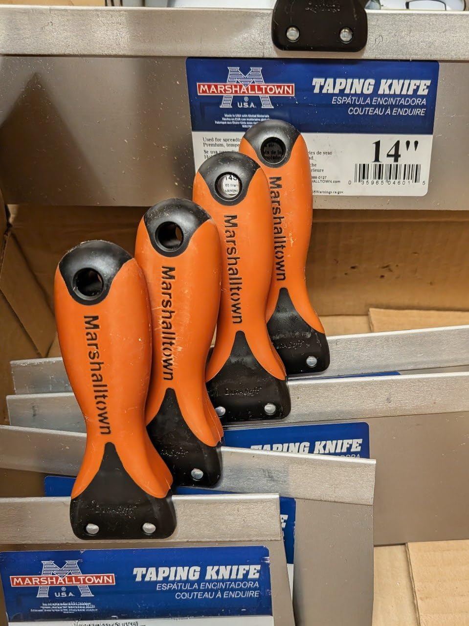 MARSHALLTOWN Drywall Taping Knife Set, 5-Piece Kit, 6-14 Inch Stainless Steel Blades, Made in the USA, DTKTP2 customer photo 2