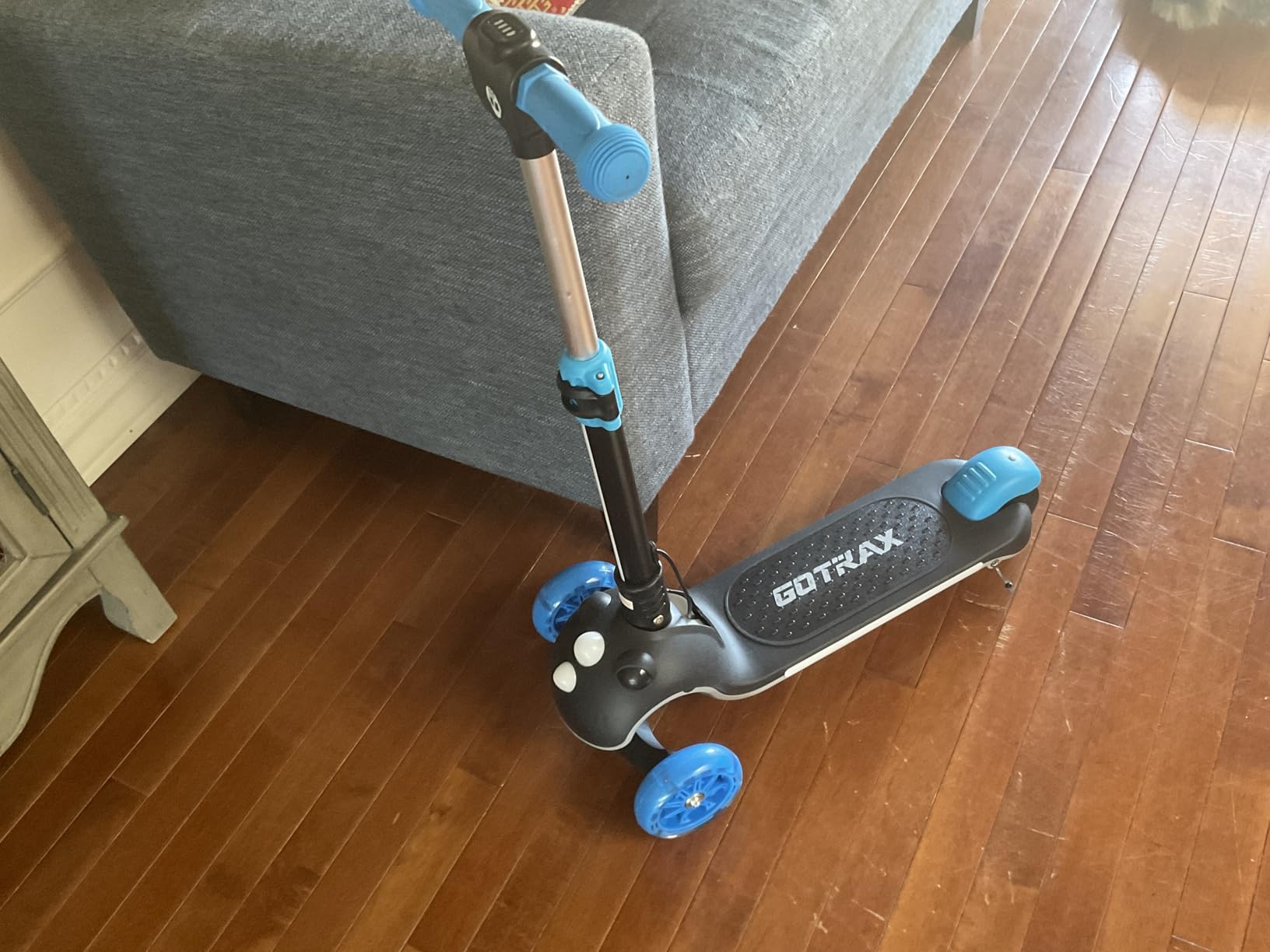 Gotrax SK1 Foldable Electric Scooter for Kids 4+, Full Body LED Light, 90min Riding & 5Mph Speed, Push-Button Throttle & Battery Indicator, 6'' Wheel & 3 Adjustable Height, 3 Wheel Escooter customer photo 2