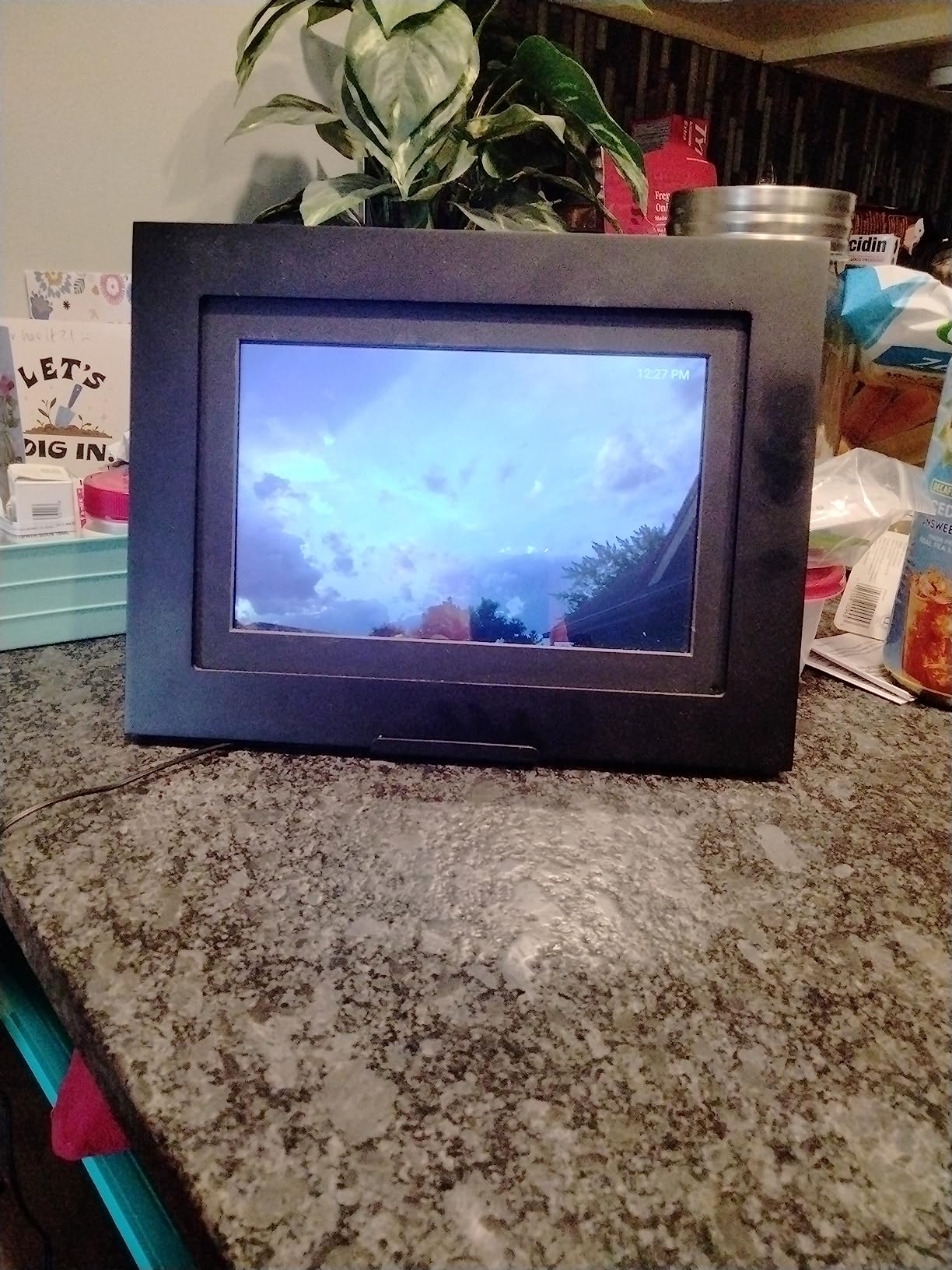 Brookstone 10