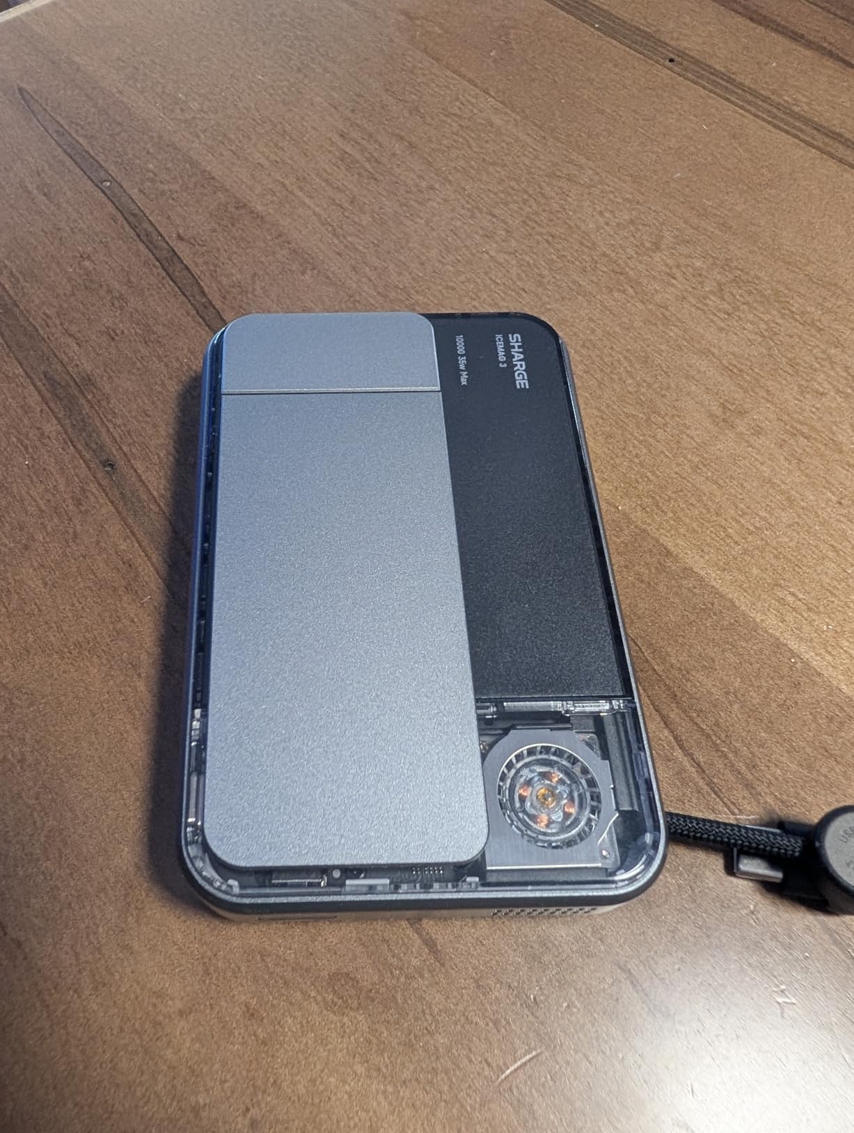 Sharge ICEMAG 3 MagSafe Portable Charger, Qi2.2 25W Magnetic Power Bank 10000mAh 35W USB-C Fast Charging, with Active Cooling & Built-in Cable, Transparent RGB Design for iPhone 17/16/15/14 Series customer photo 2