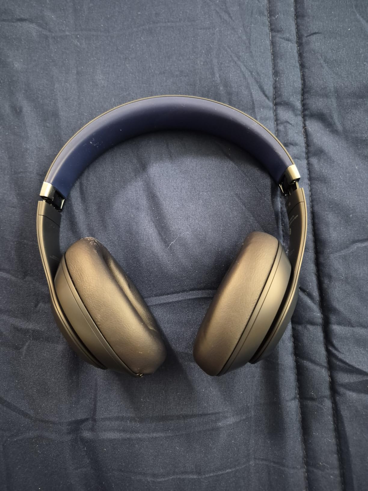 Beats Studio Pro - Wireless Noise Cancelling Over-The-Ear Headphones - Matte Pink (Renewed) customer photo 2