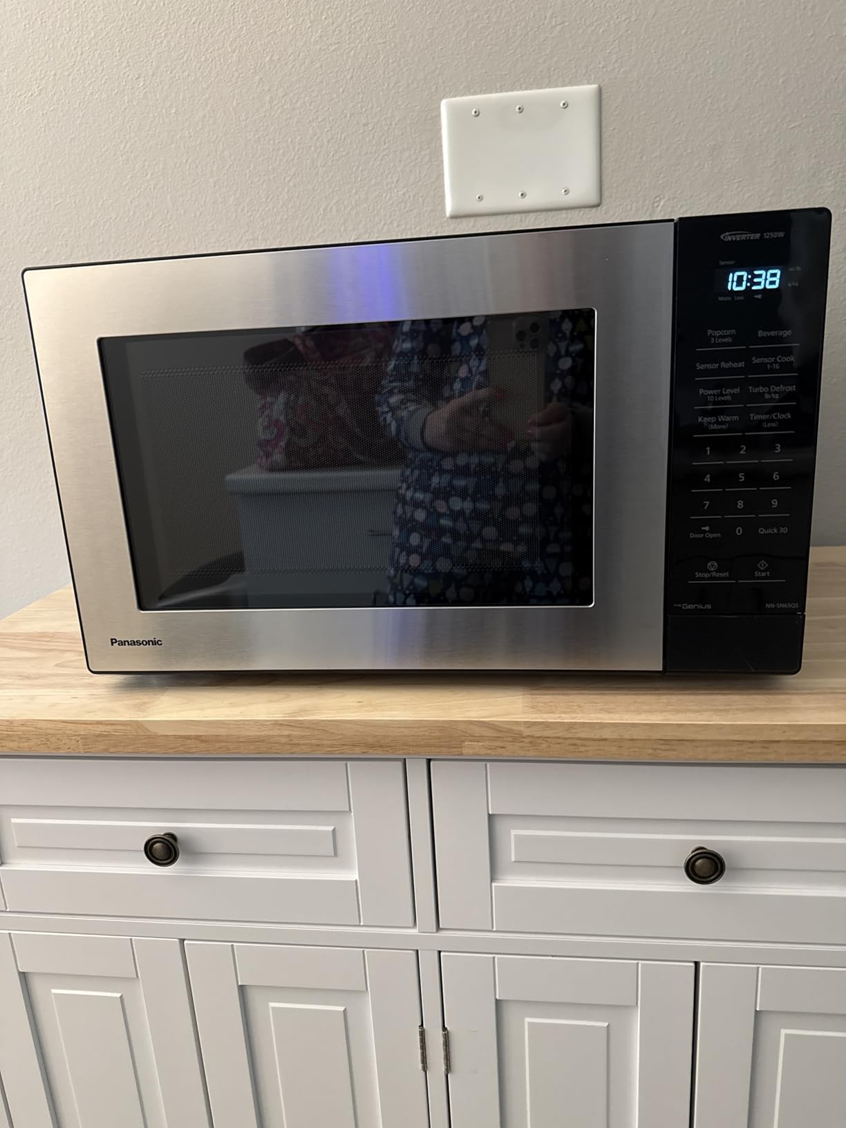 Panasonic NN-SN67QS Countertop Microwave Oven, 1.2 Cu. Ft., 1250W, Inverter Technology with Genius Sensor, Stainless Steel customer photo 1