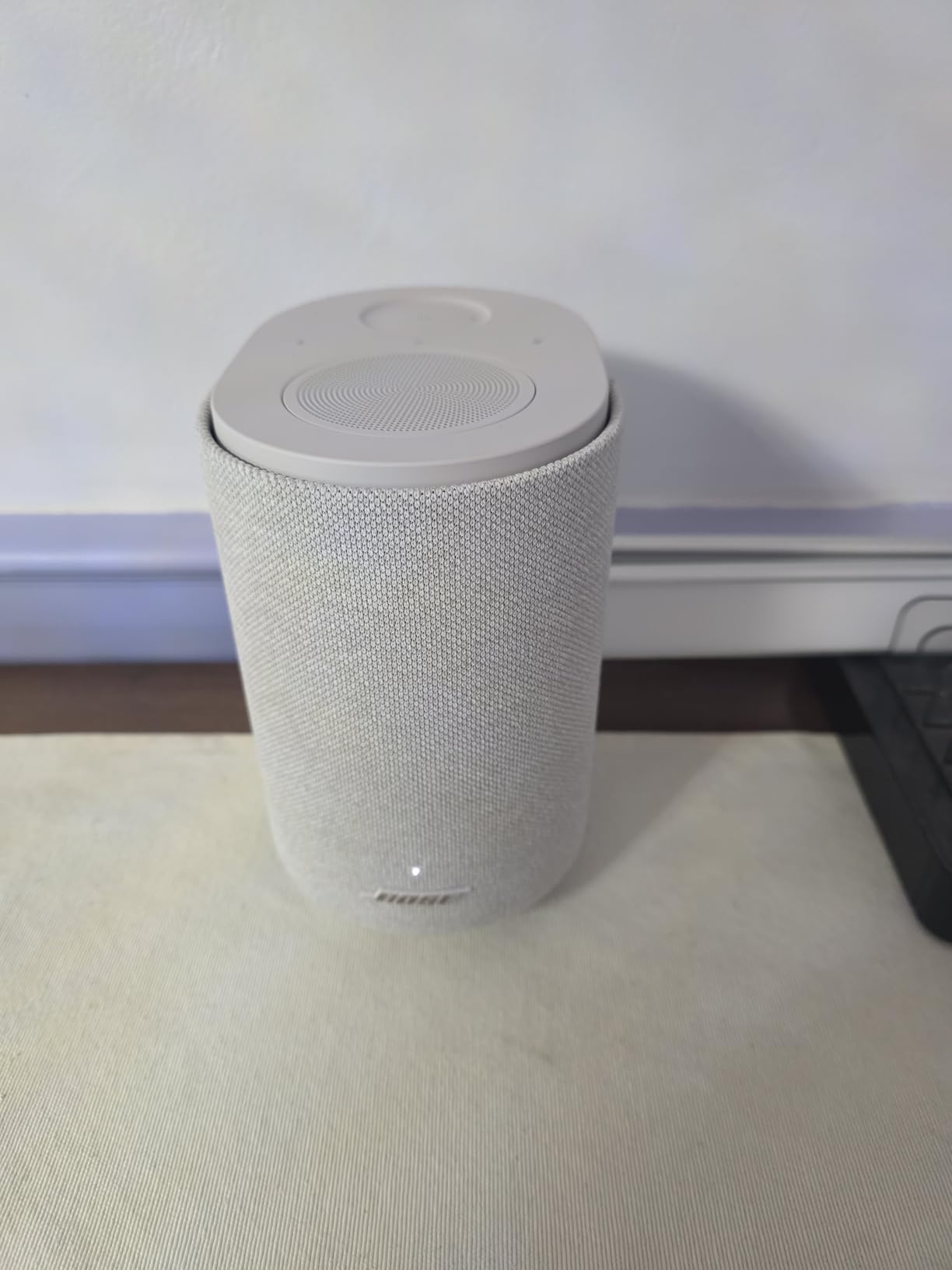 Bose New Lifestyle Ultra Speaker, Wireless Home Speaker, TrueSpatial Audio, CleanBass, AirPlay & Google Cast, Black customer photo 2