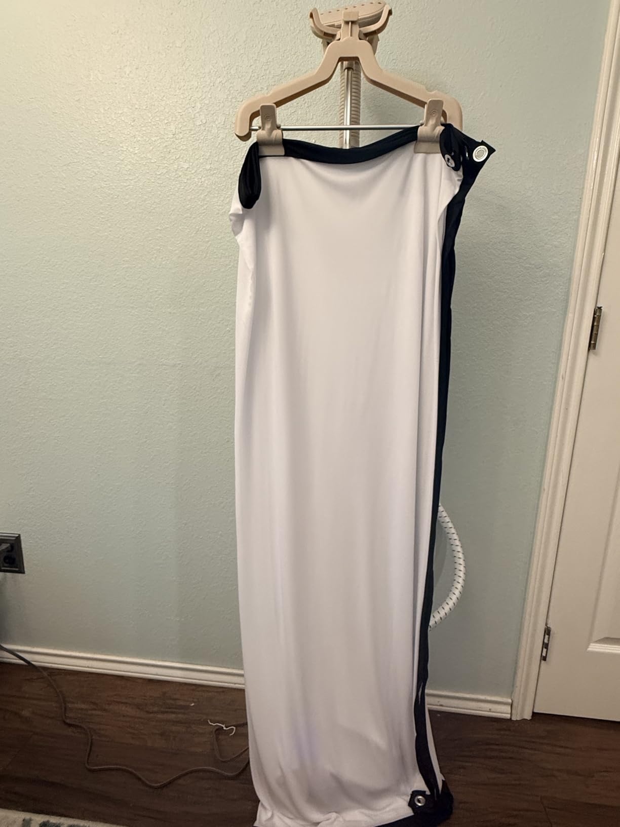 Garment Steamer for Clothes Standing, 1500W Efficient Clothes Steamer Standing with Wheels, Professional 58OZ Water Tank for Continuous Steaming, Fast Heating Wrinkle Remover customer photo 1