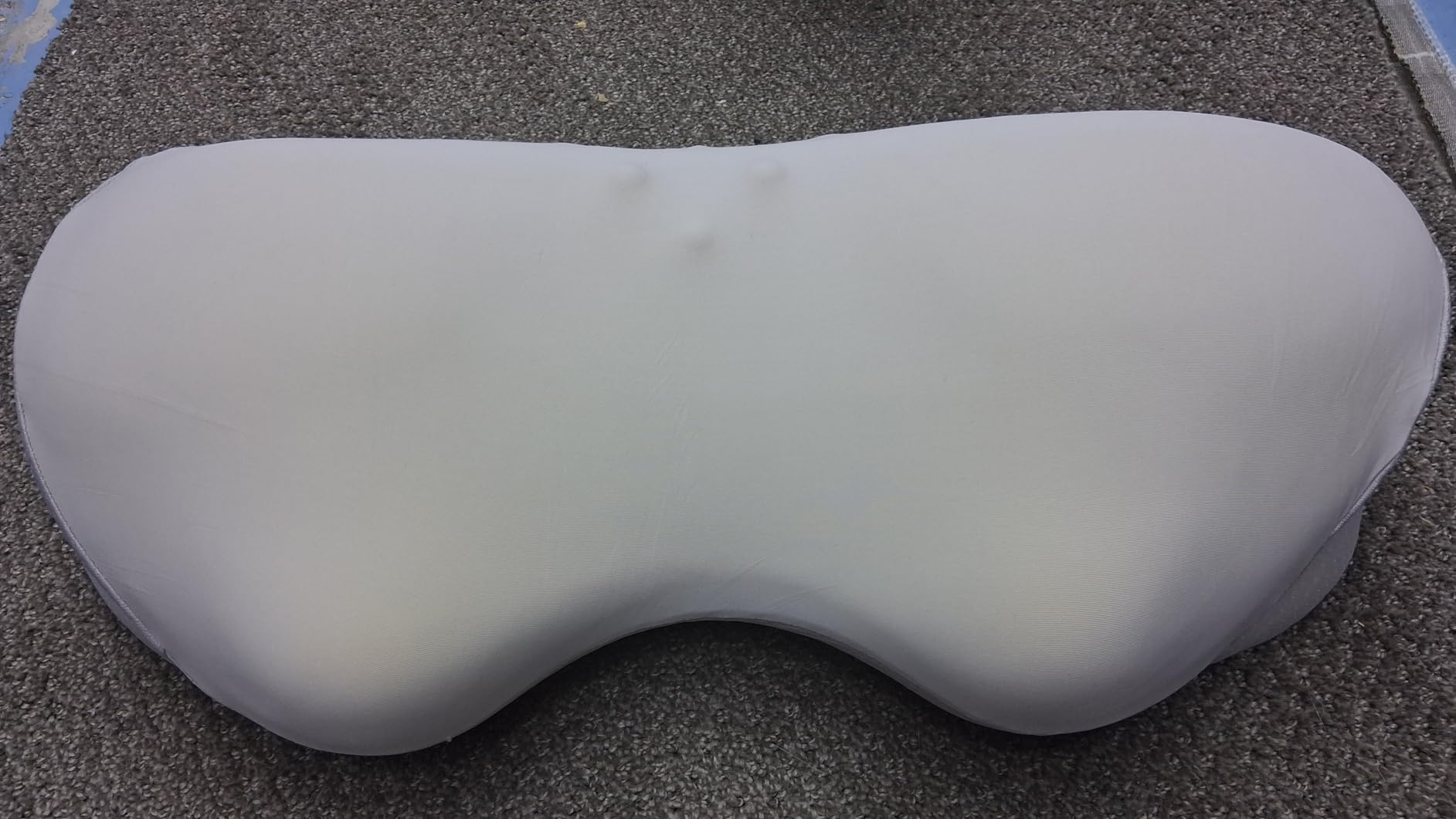 beslovo Cervical Neck Pillow for Pain Relief, Ergonomic Side Sleeper Pillow, Orthopedic Neck Support Contour Memory Foam Pillow for Side Back Stomach Sleepers, Ideal for Office Travel (Grey&White) customer photo 2