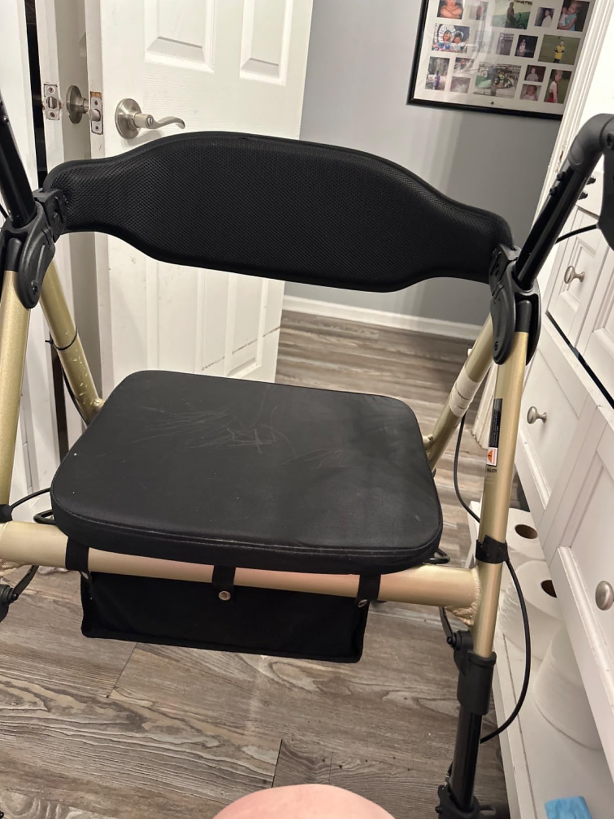 Drive Medical 10215BL-1 Bariatric Foldable Rollator Walker with Seat, Blue customer photo 1