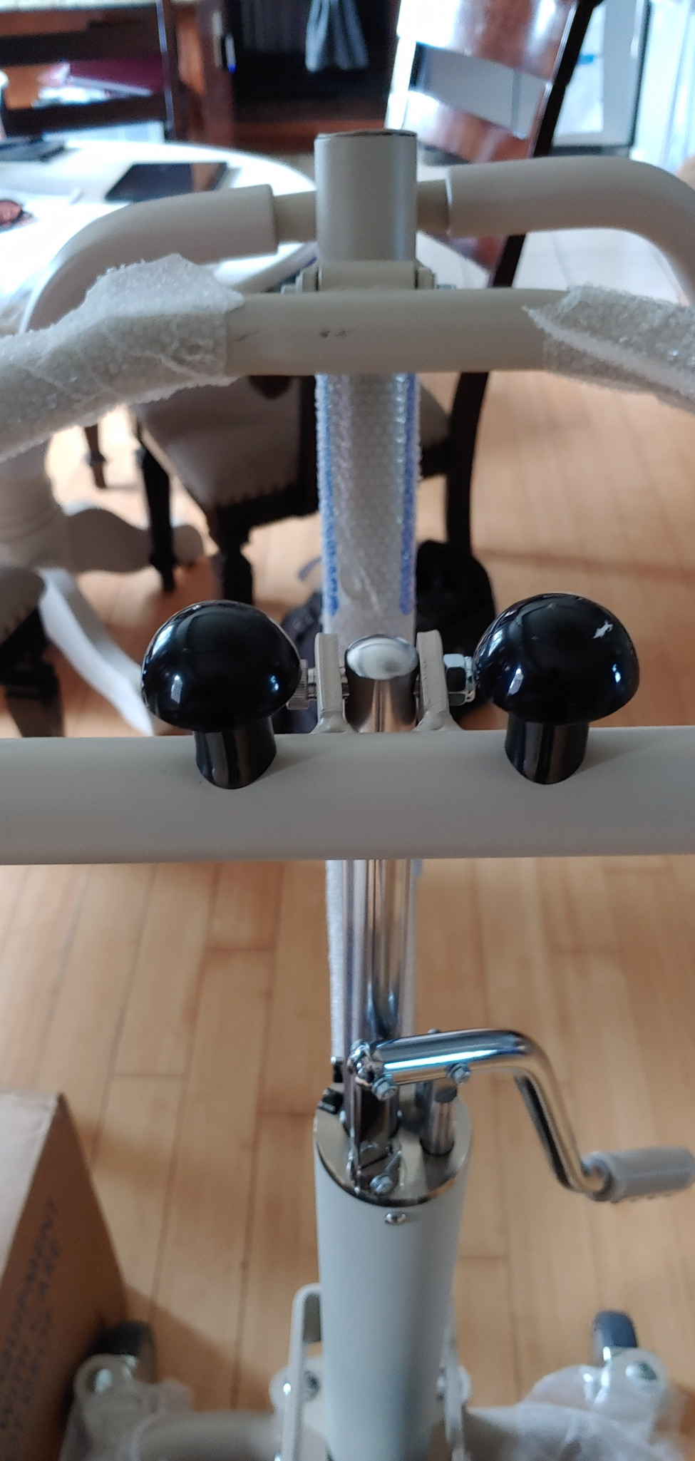 Invacare Sit to Stand Lift for Elderly, Hydraulic Stand Assist Lift Aid for Patient, Lift Assist Transfer Device customer photo 2