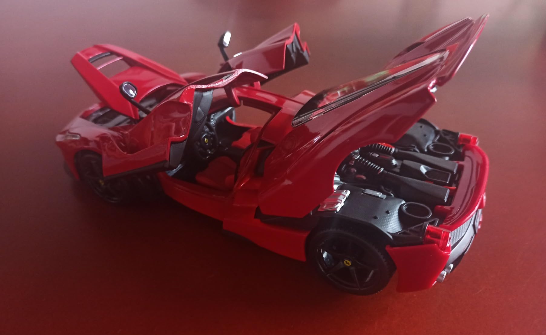 Bburago 1:18 Scale Ferrari Race and Play LaFerrari Diecast Vehicle (Colors May Vary) customer photo 1