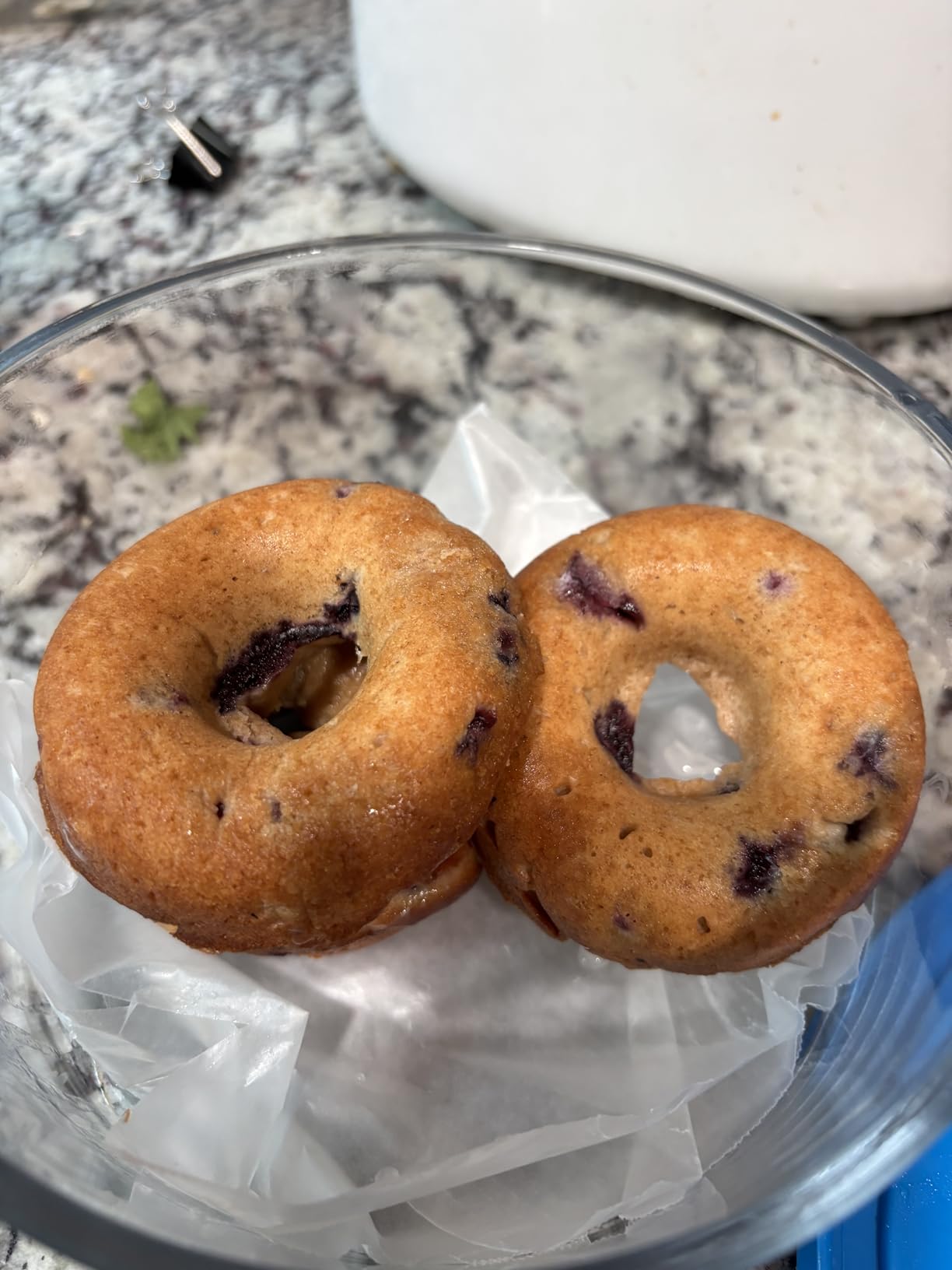 Wilton Gold Non-Stick Donut Pan Set - Quality Baking Pan - Dishwasher Safe & Scratch Resistant - Made Without PFAS - 12.5 x 8 x 1 Inch, 2-Piece Set customer photo 1