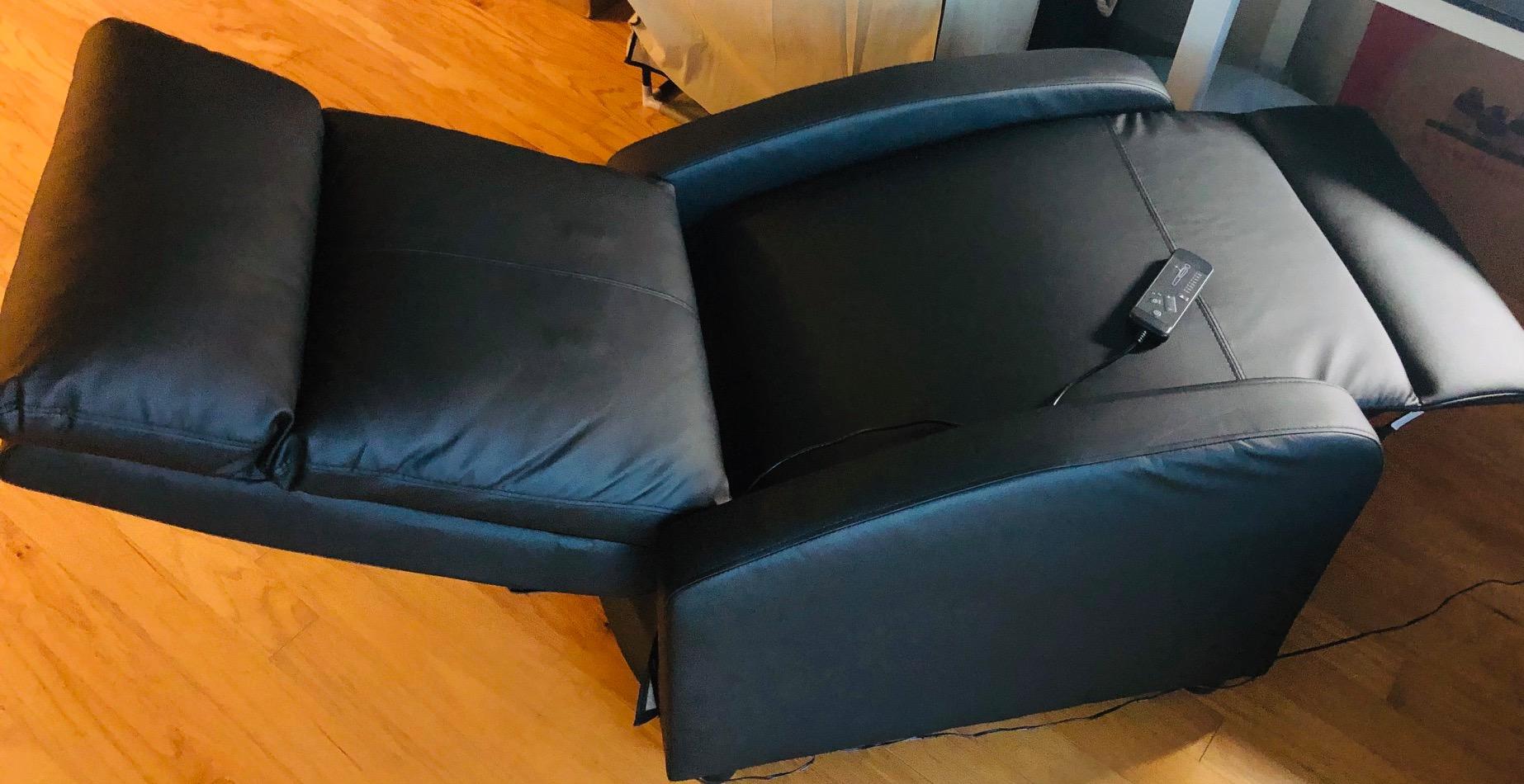 Furniwell Massage Recliner Chair for Living Room Adjustable PU Leather Reclining Chair Home Theater Seating Modern Winback Single Sofa for Adults with Footrest (Leather, Black) customer photo 1
