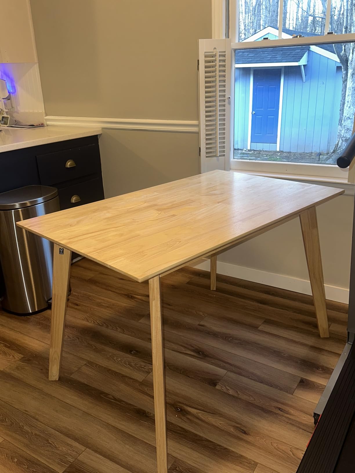 Amazon Basics FSC Certified Sturdy Solid Wood Rectangular Dining Table, Easy Assembly, Kitchen Table, 29.5D x 47.2W x 29.5H, Natural Wood customer photo 1