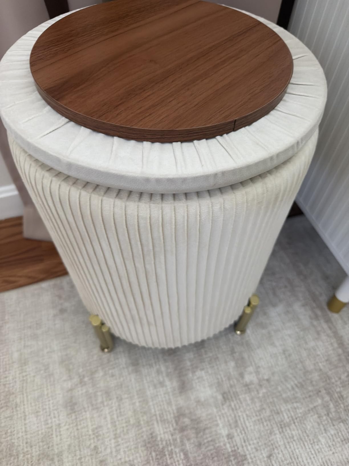 Round Ottoman Foot Stool with Storage and Metal Legs for Living Room Bedroom, Velvet Upholstered Footrest Stool Support 300lbs Modern Padded Seat Ottoman Coffee Table (Cream) customer photo 2