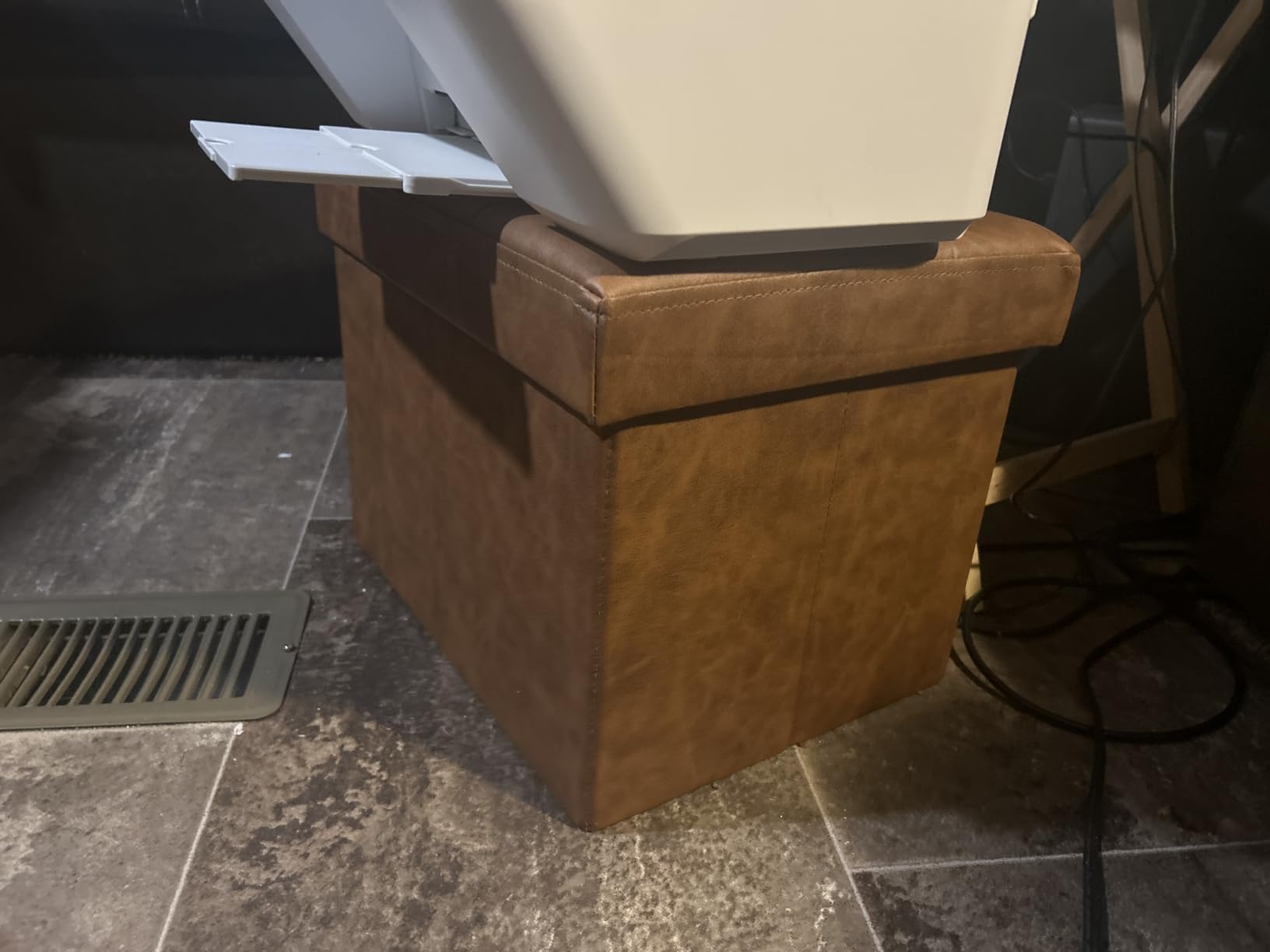 SONGMICS Small Folding Storage Ottoman, Foot Rest Stool, Cube Footrest, Synthetic Leather, 12.2 x 16.1 x 12.2 Inches, 286 lb Capacity, for Living Room, Bedroom, Dorm, Coffee Brown ULSF100K01 customer photo 2