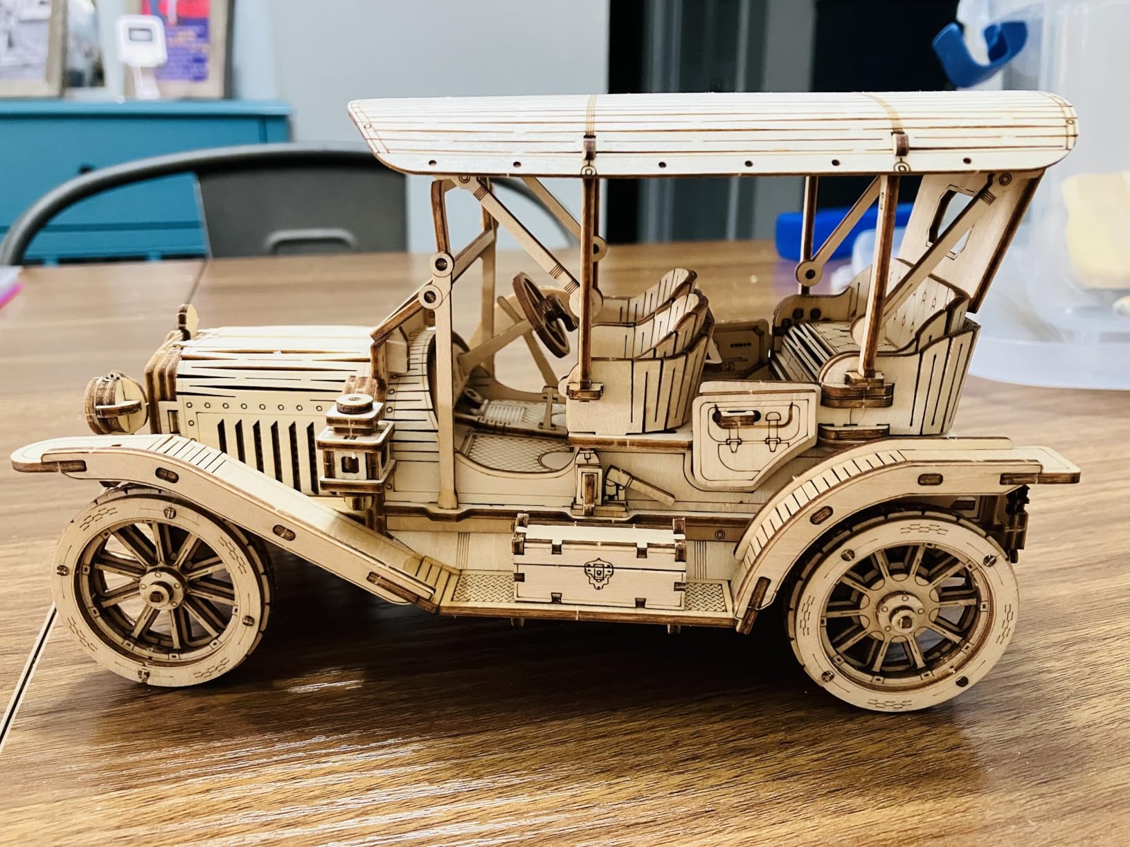 ROKR 3D Wooden Puzzle Model Car Kits to Build for Adults, 1:15 Scale Vintage Car Model Building Kit 298pcs Wood Craft Hobby Gift customer photo 1