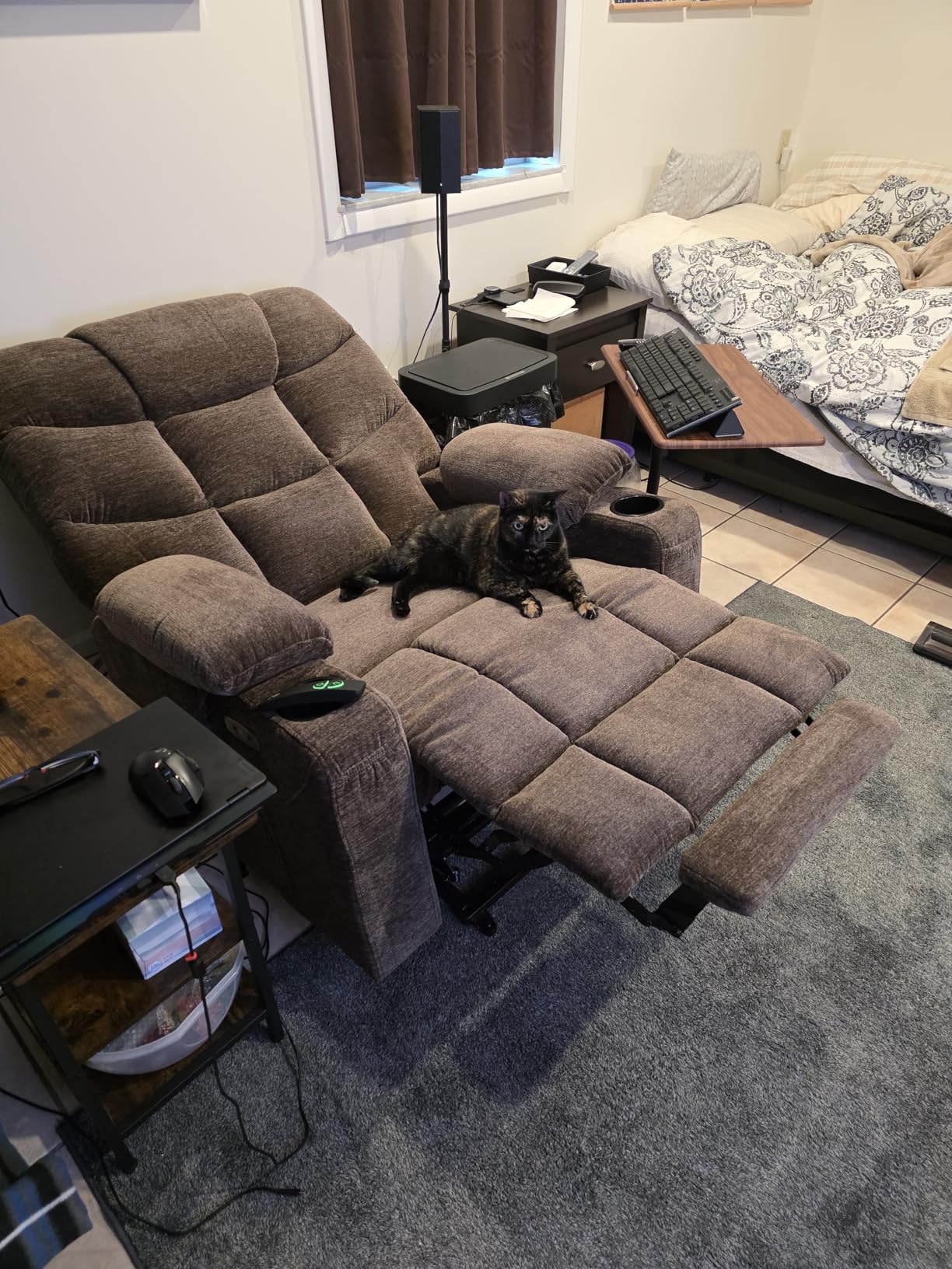 MCombo Oversized Power Lift Recliner Chair with Extended Footrest, Extra Wide for Big and Tall Elderly People, Fabric R7289 (Brown, Medium-Oversize) customer photo 1