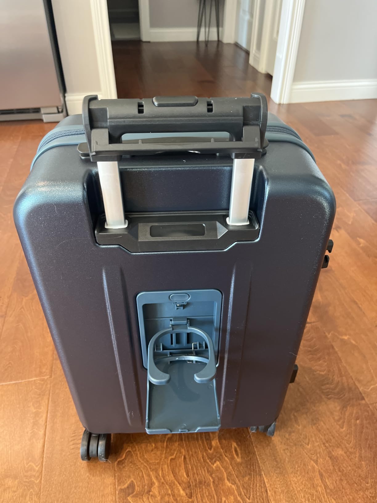 Carry on Luggage Top Opening Suitcases, Expandable with Cup Holder and USB Charging Port, Lightweight with Front Pocket Rolling Suitcases with Spinner Wheels customer photo 2