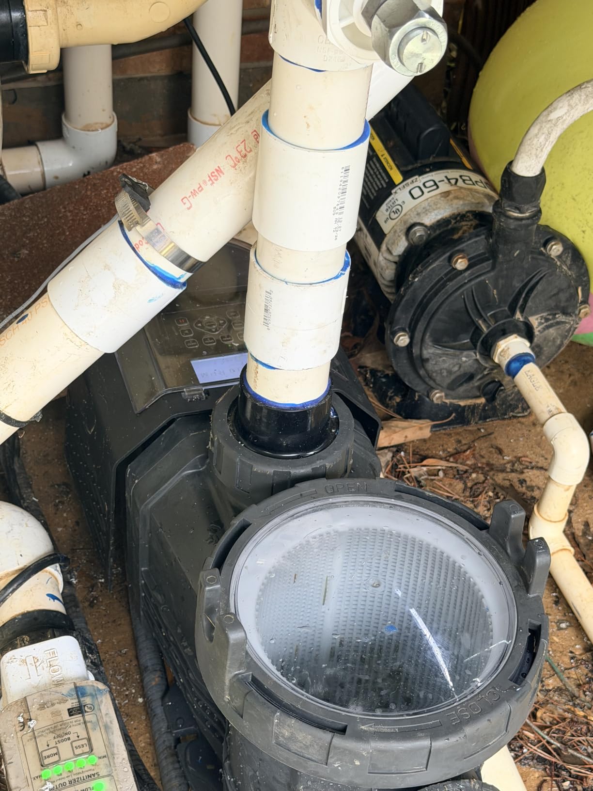 Aquastrong Variable Speed Pool Pump In/Above Pool Pump Energy Efficient High Flow Powerful Self Primming Swimming Pool Pumps with Filter Basket, Black customer photo 2